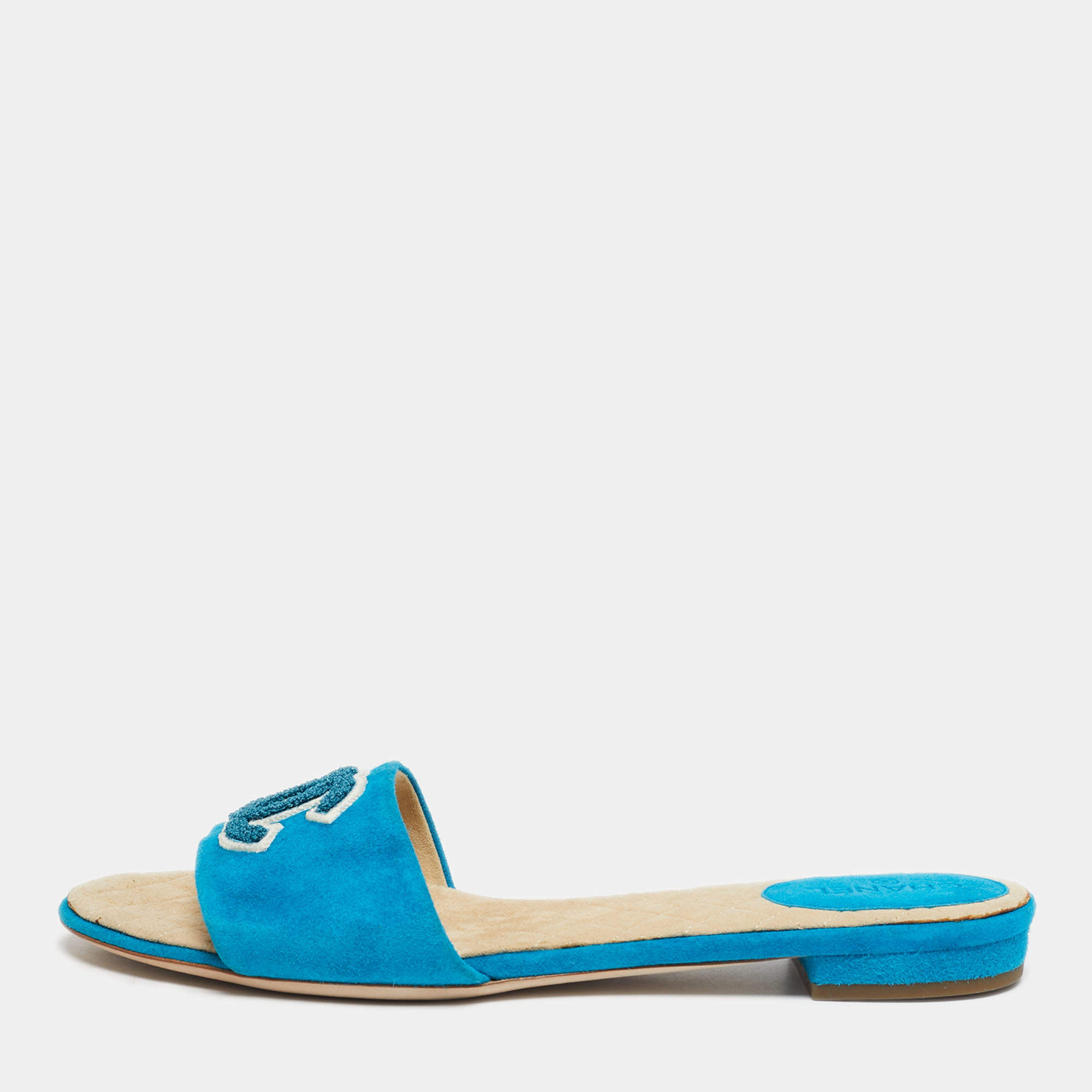 Pre Owned Chanel Blue Suede CC Flat Slides Size 39
