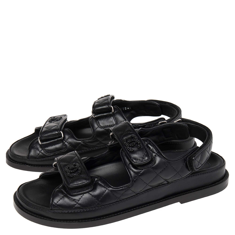 Shop CHANEL Logo Sandals (G35927-X56140-94305) by Rumisa