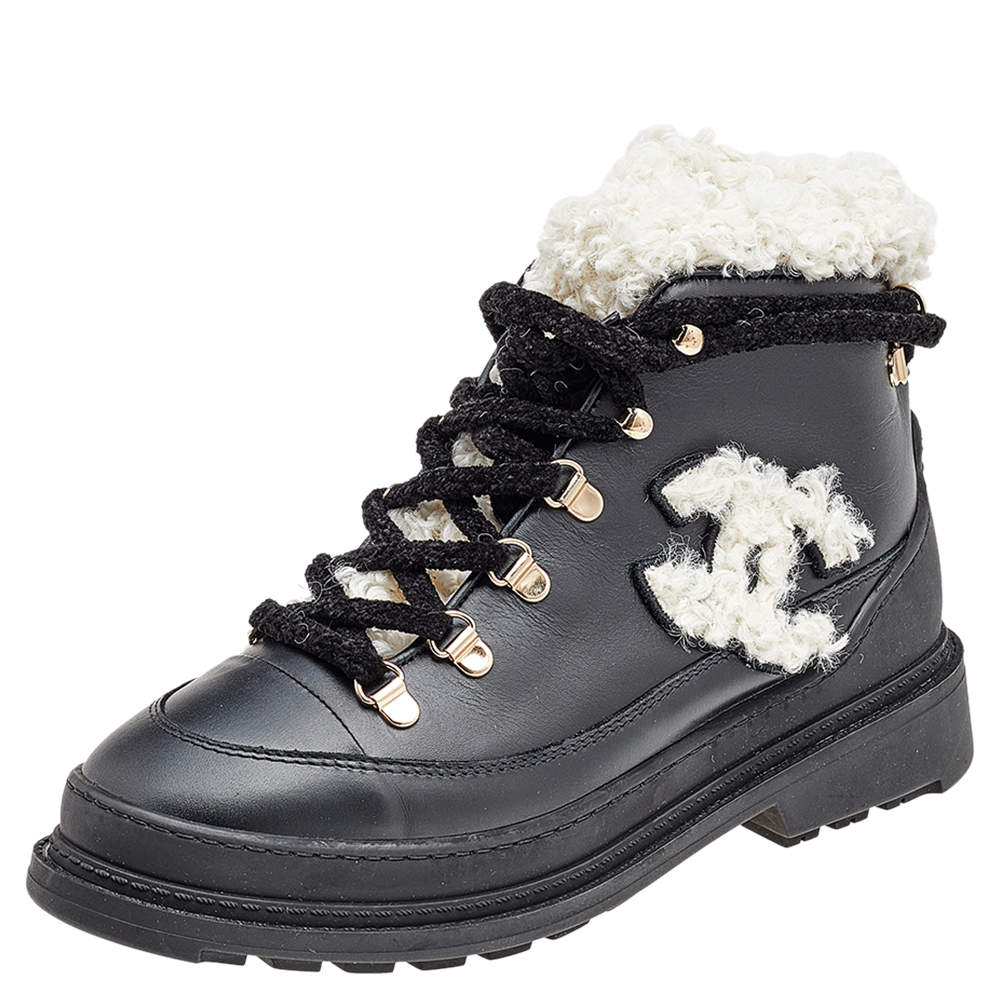 Chanel Black Leather And Shearling Lace-Up Ankle Boots Size 36.5