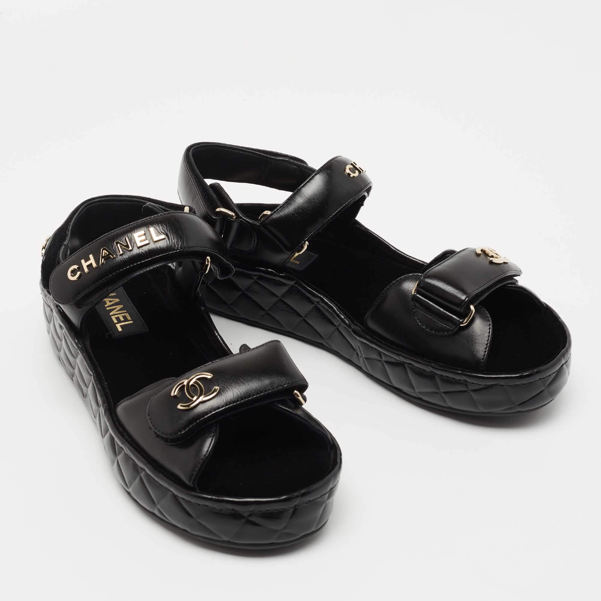 Chanel Black Leather CC Dad Flat Sandals Size 39 Chanel