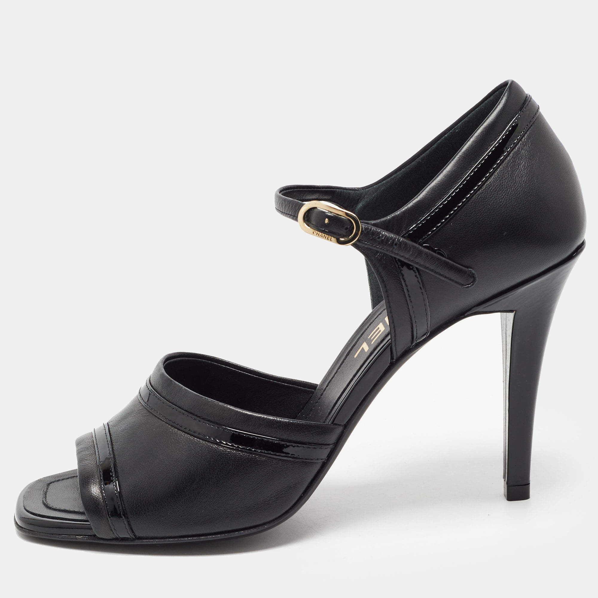 Pre Owned Chanel Black Leather Open Toe Ankle Strap Sandals Size 38