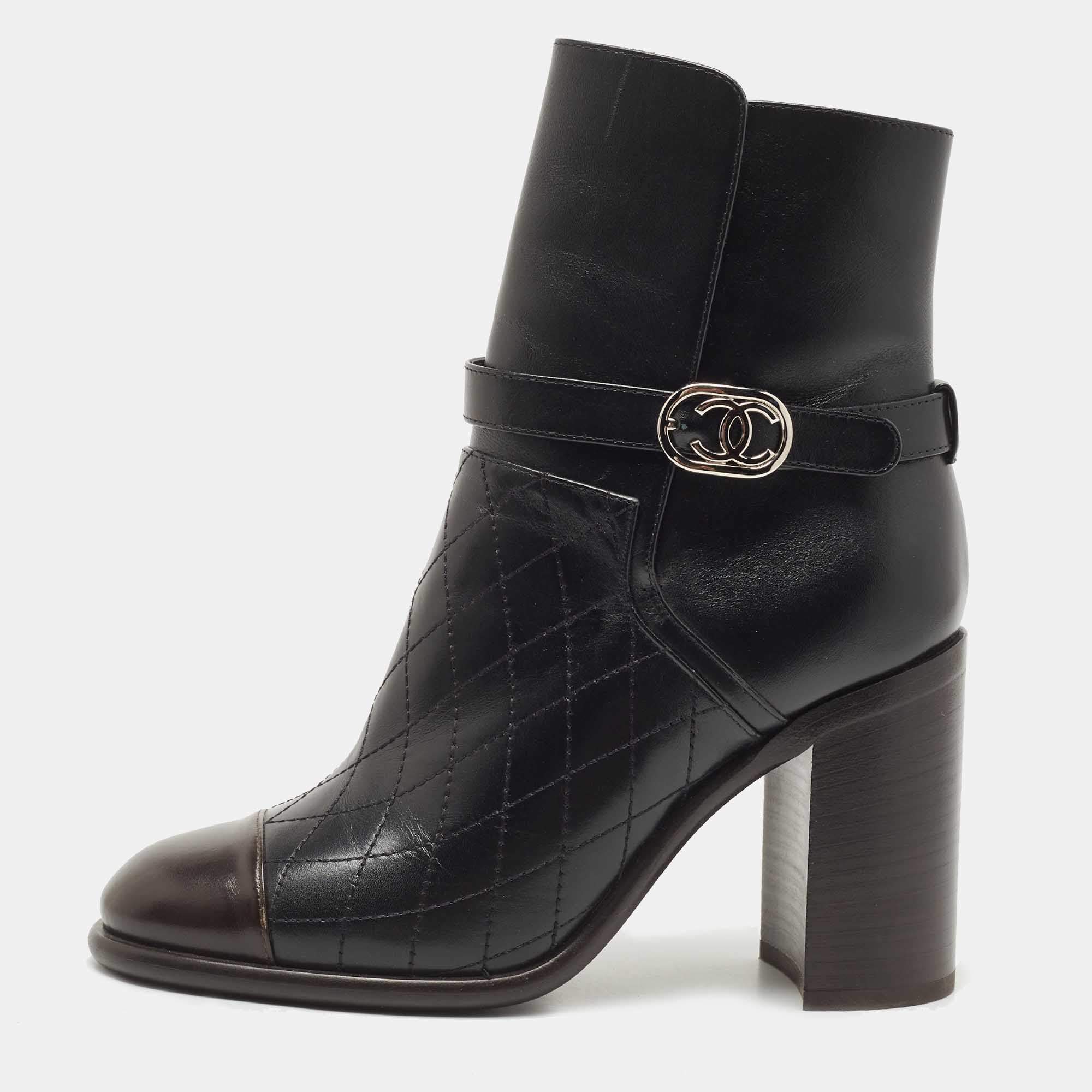 Pre Owned Chanel Black Quilted Leather CC Cap Block Heel Mid Calf Booties Size 37.5