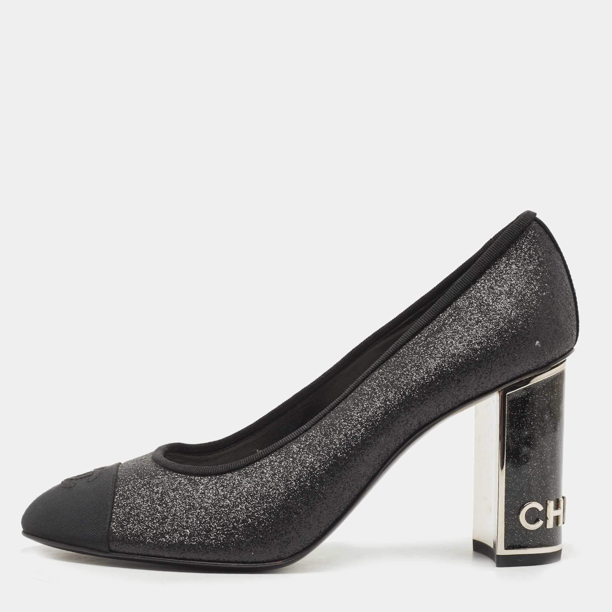 Pre Owned Chanel Black Glitter and Canvas Cap Toe CC Pumps Size 40