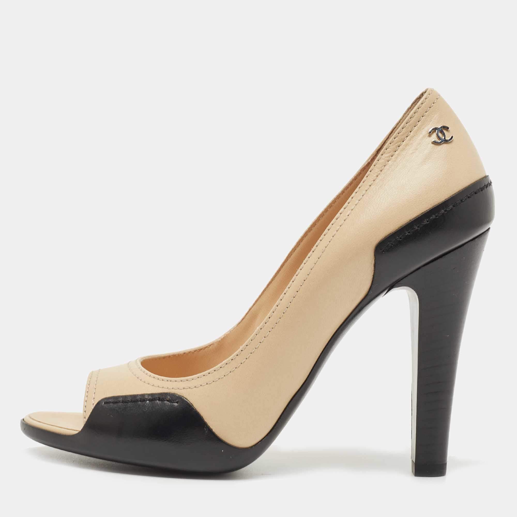 Pre Owned Chanel Beige/Black Leather Open Toe Pumps Size 38
