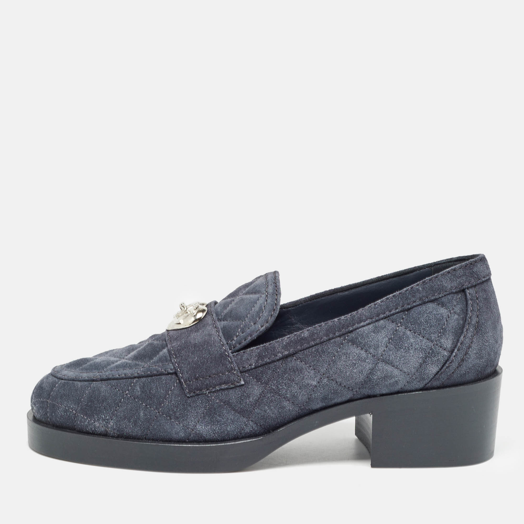 Pre Owned Chanel Navy Blue Quilted Suede CC Heart Loafers Size 37.5
