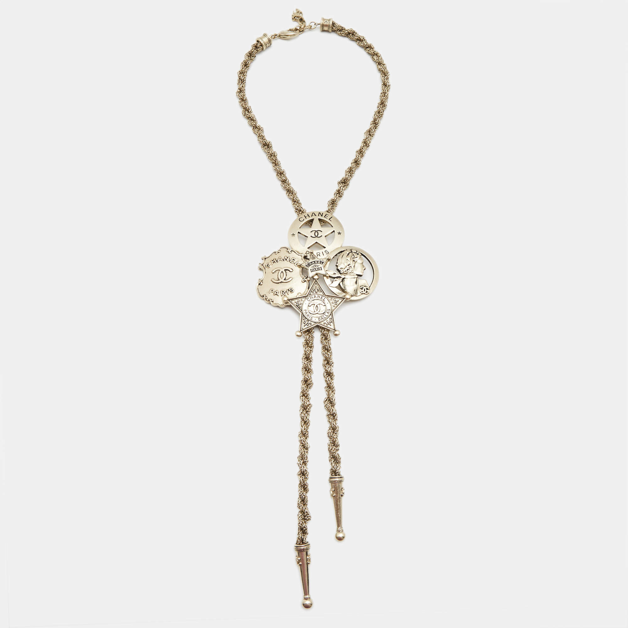 Pre Owned Chanel CC Paris-Dallas Sheriff Star Gold Tone Bolo Necklace
