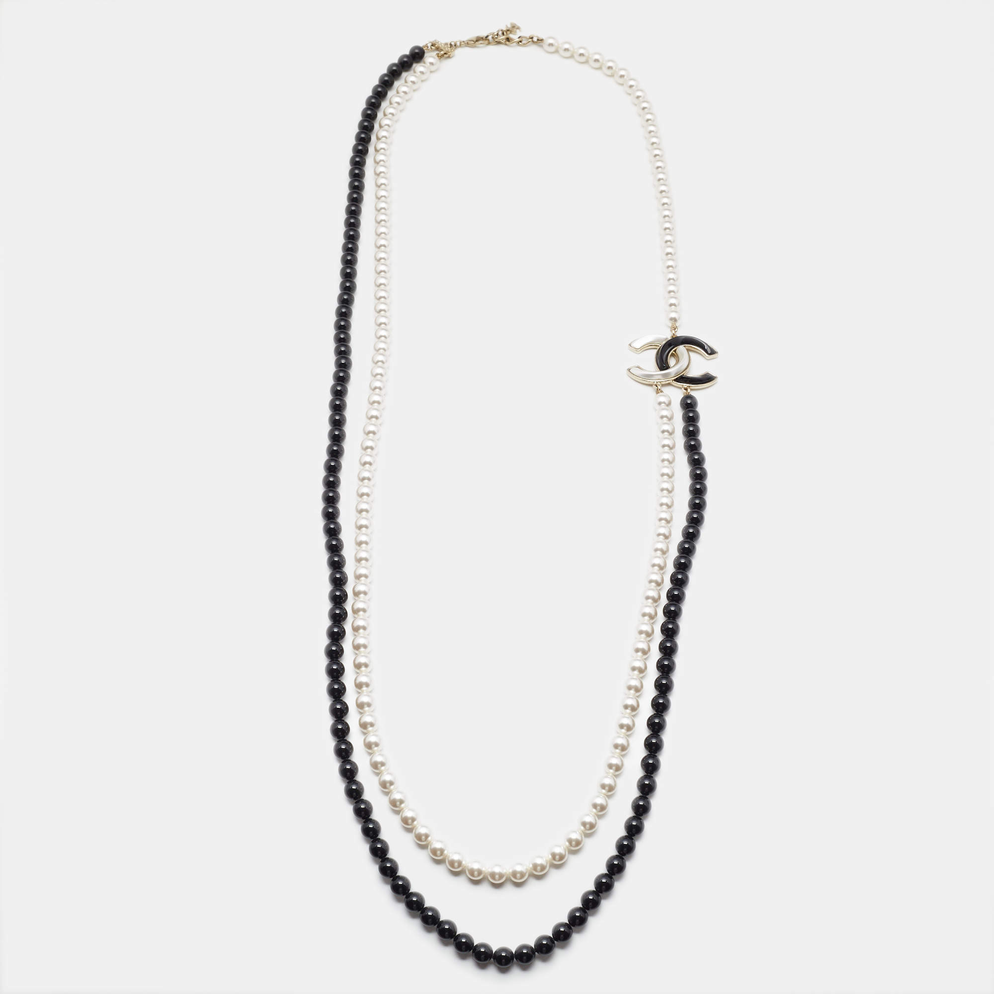 Pre Owned Chanel CC Faux Pearl Black Beaded Resin Gold Tone Long Necklace