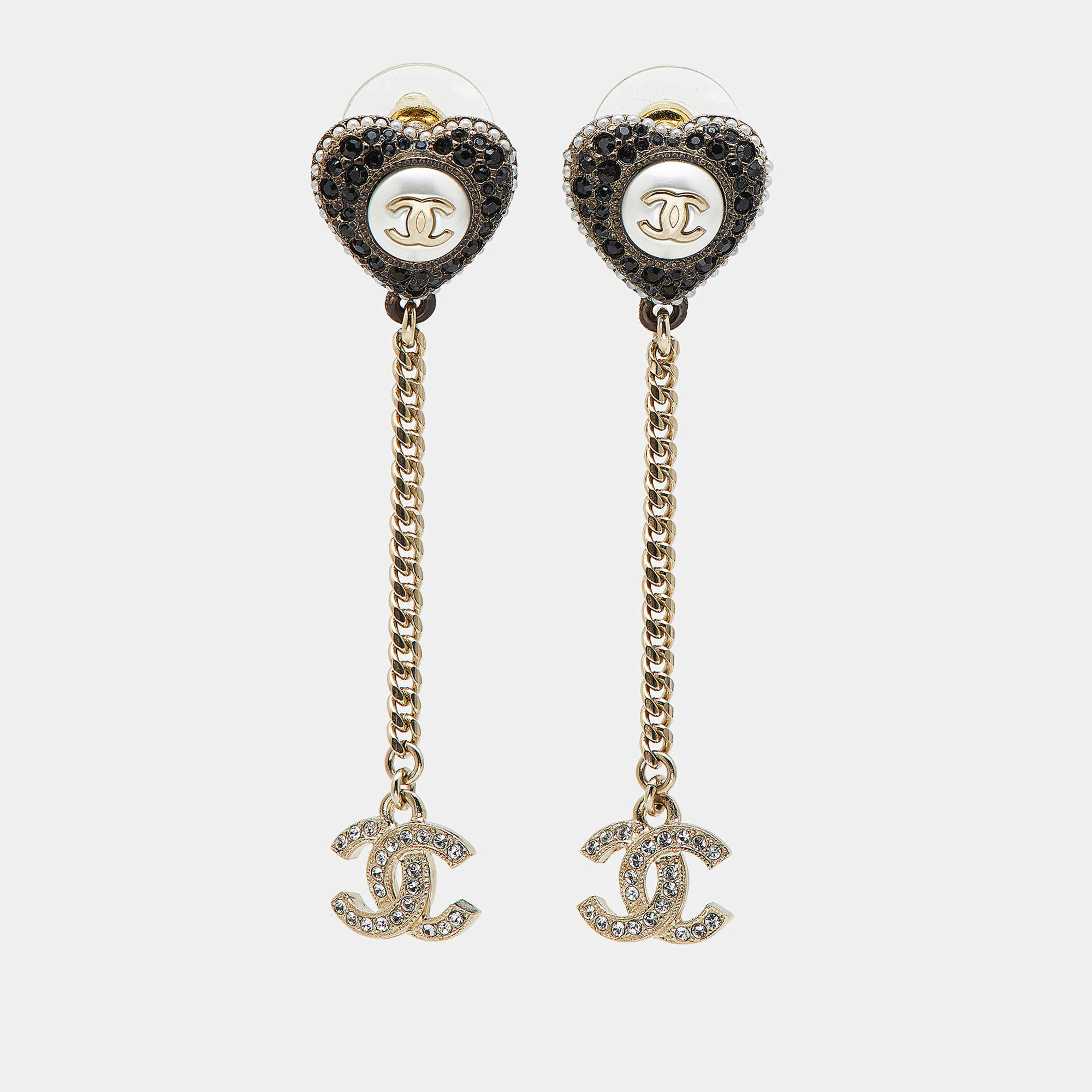 Pre Owned Chanel  CC Heart Crystals Faux Pearl Gold Tone Drop Earrings