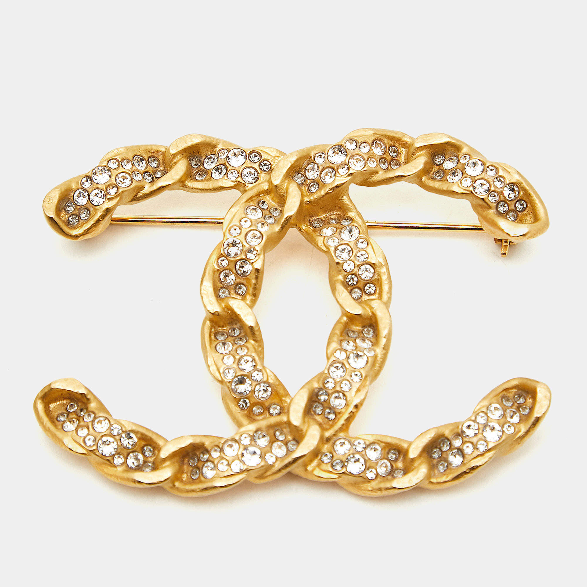 Pre Owned Chanel CC Crystal Embellished Gold Tone Pin Brooch