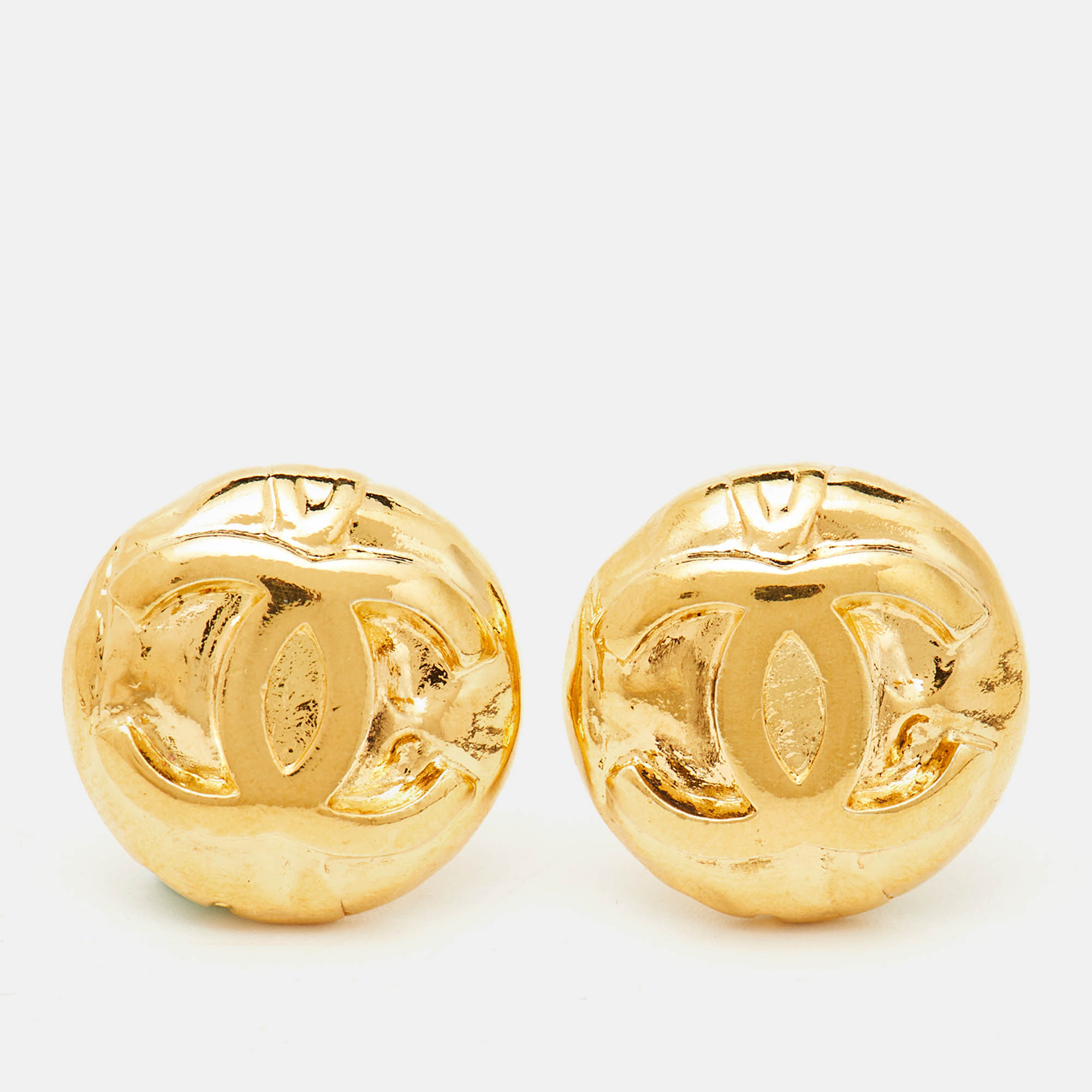 Chanel CC Gold Tone Metal Clip On Earrings