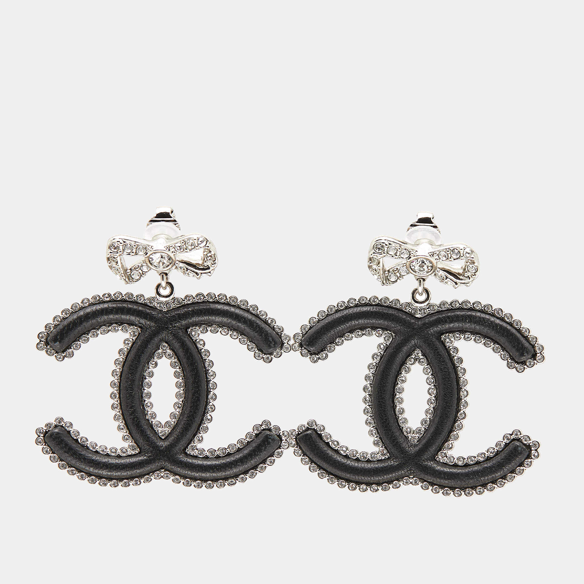 Pre Owned Chanel CC Black Composite Crystals Silver Tone Dangle Earrings