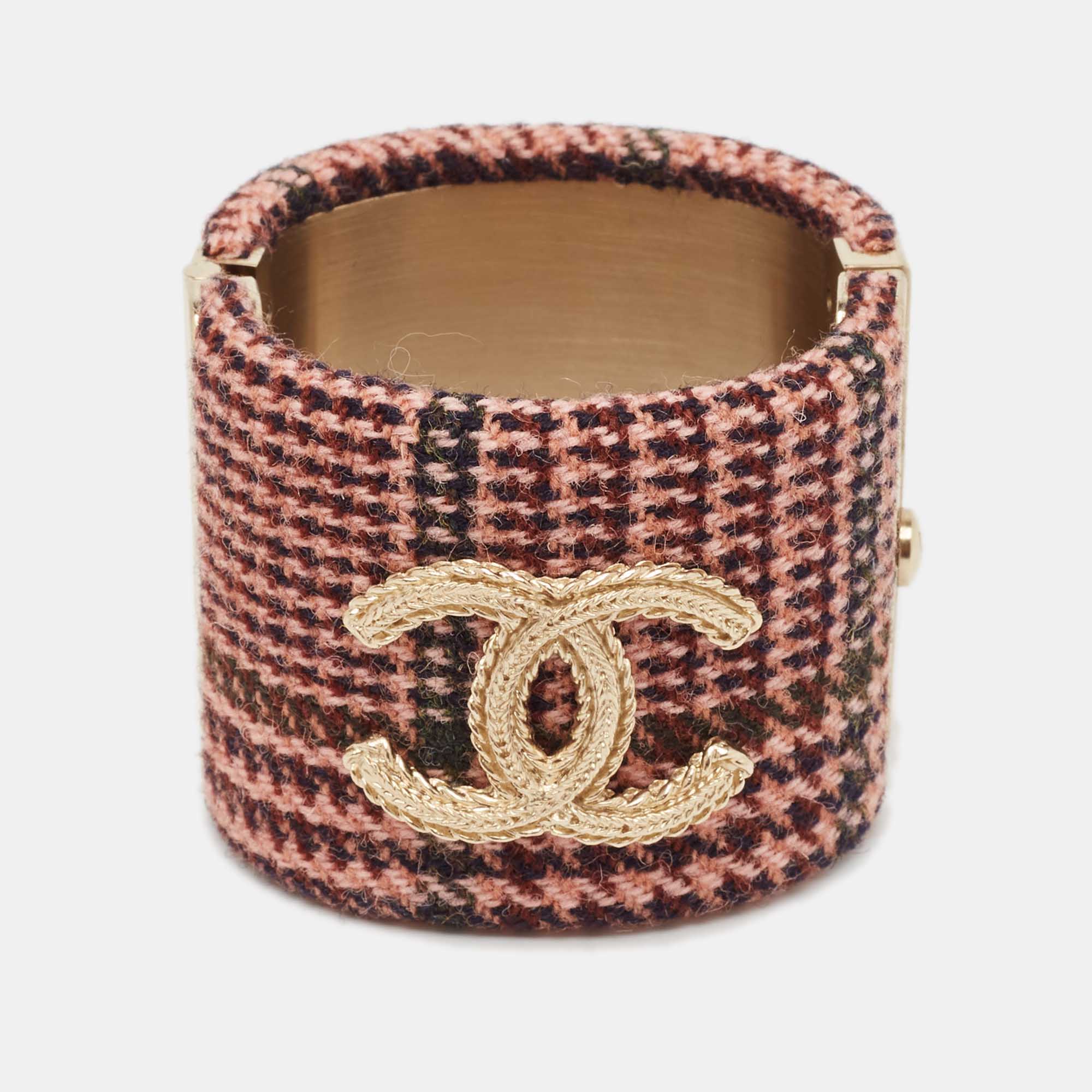 Pre Owned Chanel Tweed CC Fabric Gold Tone Wide Hinged Bangle Bracelet