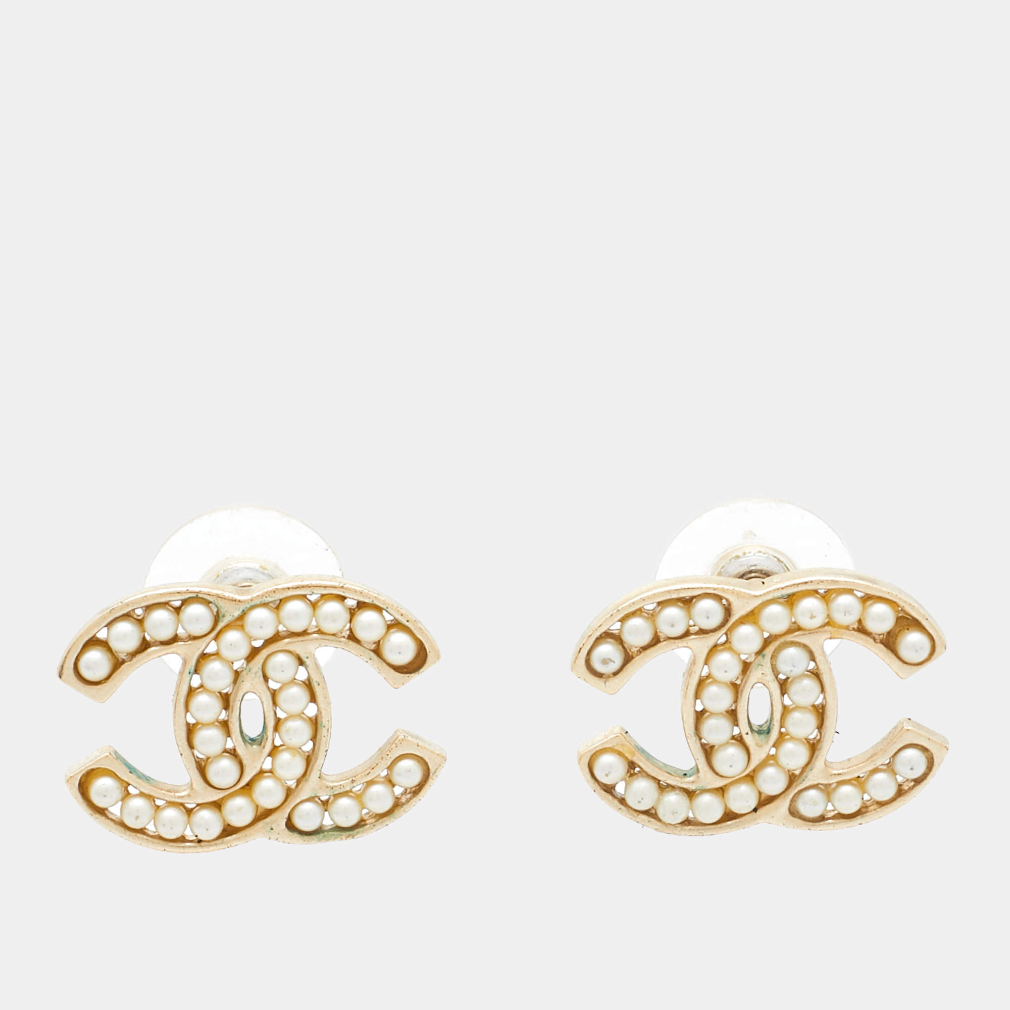 Pre Owned Chanel CC Faux Pearl Gold Tone Stud Earrings