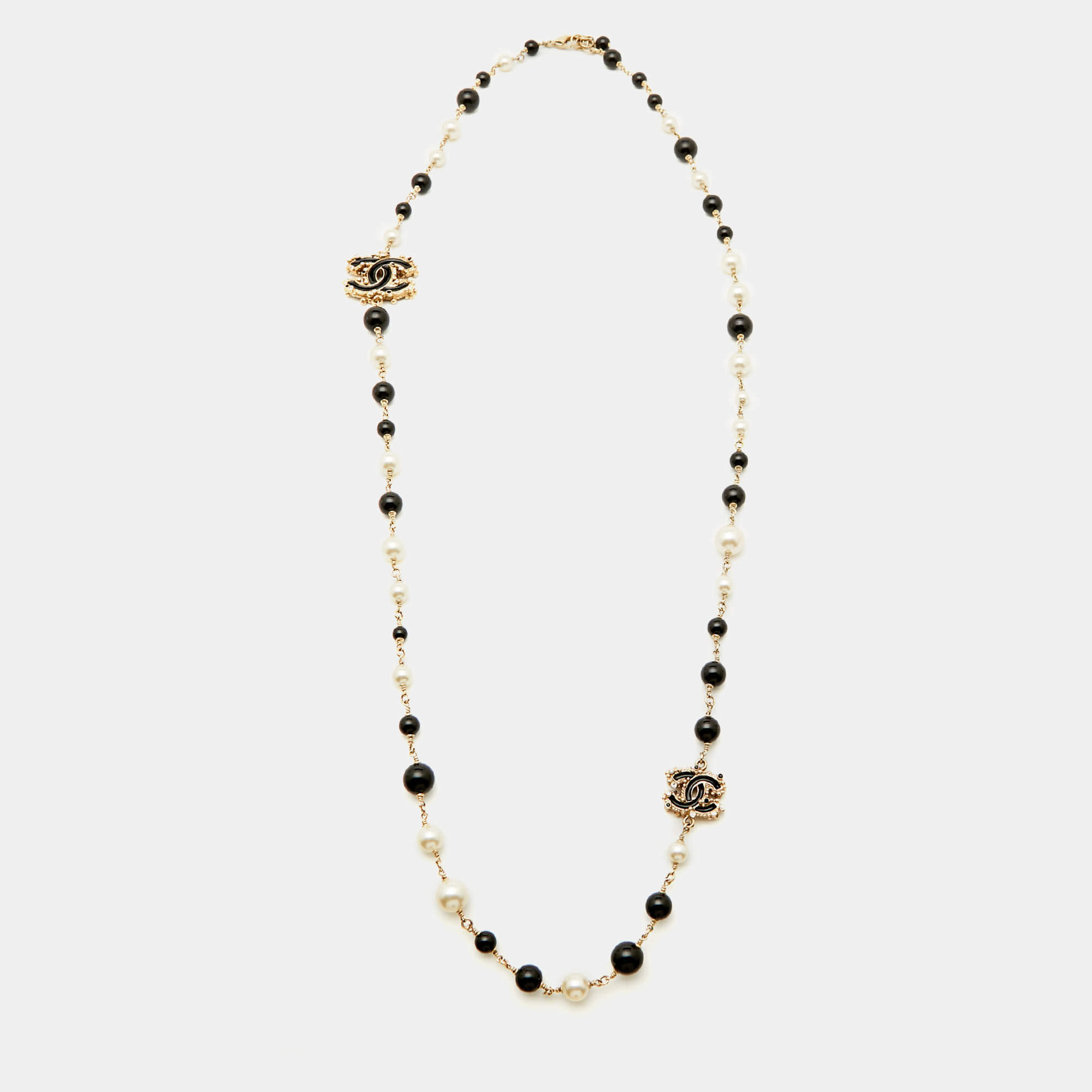 Pre Owned Chanel Faux Pearl Black Beads Gold Tone CC Baroque Station Necklace