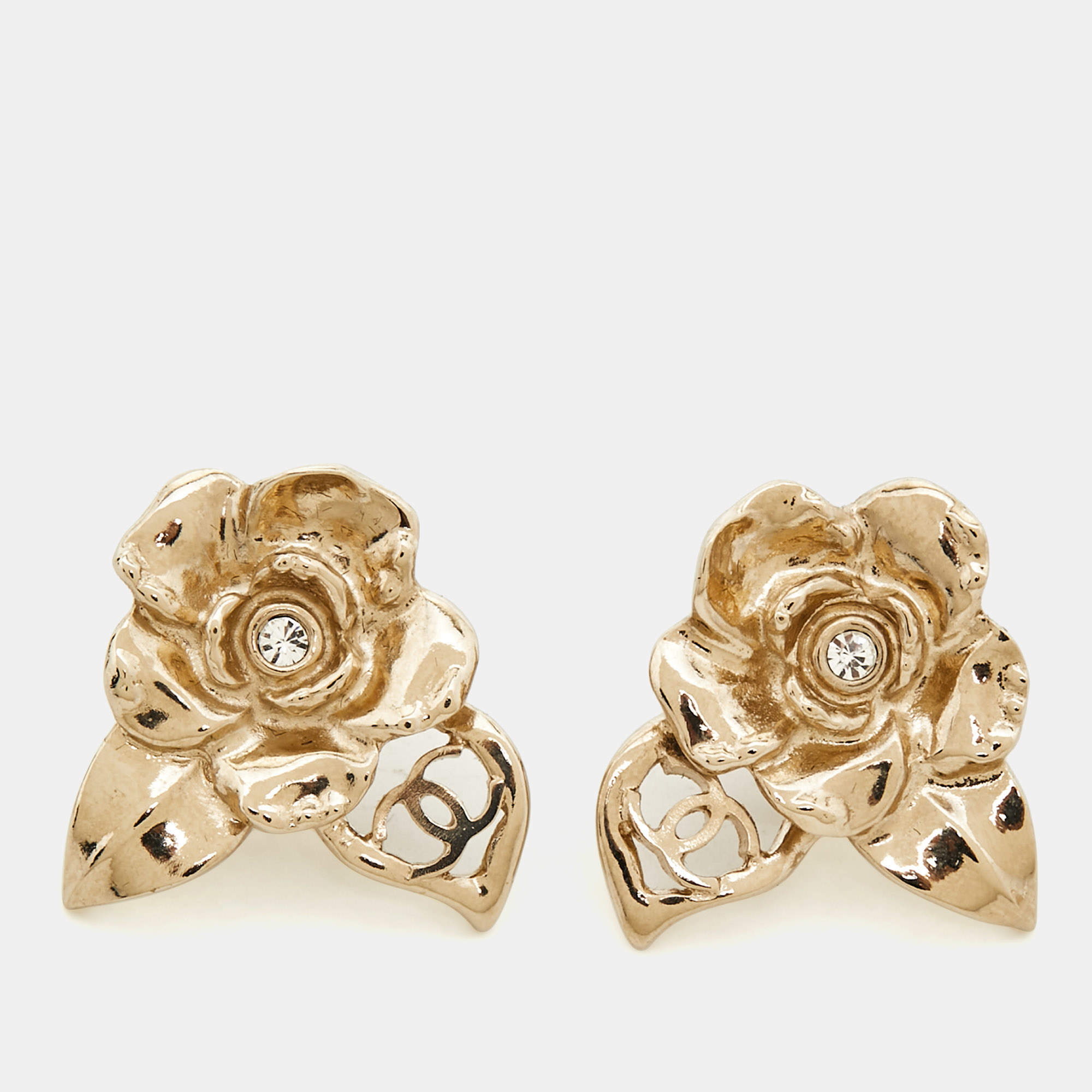 Pre Owned Chanel CC Flower Crystals Gold Tone Earring