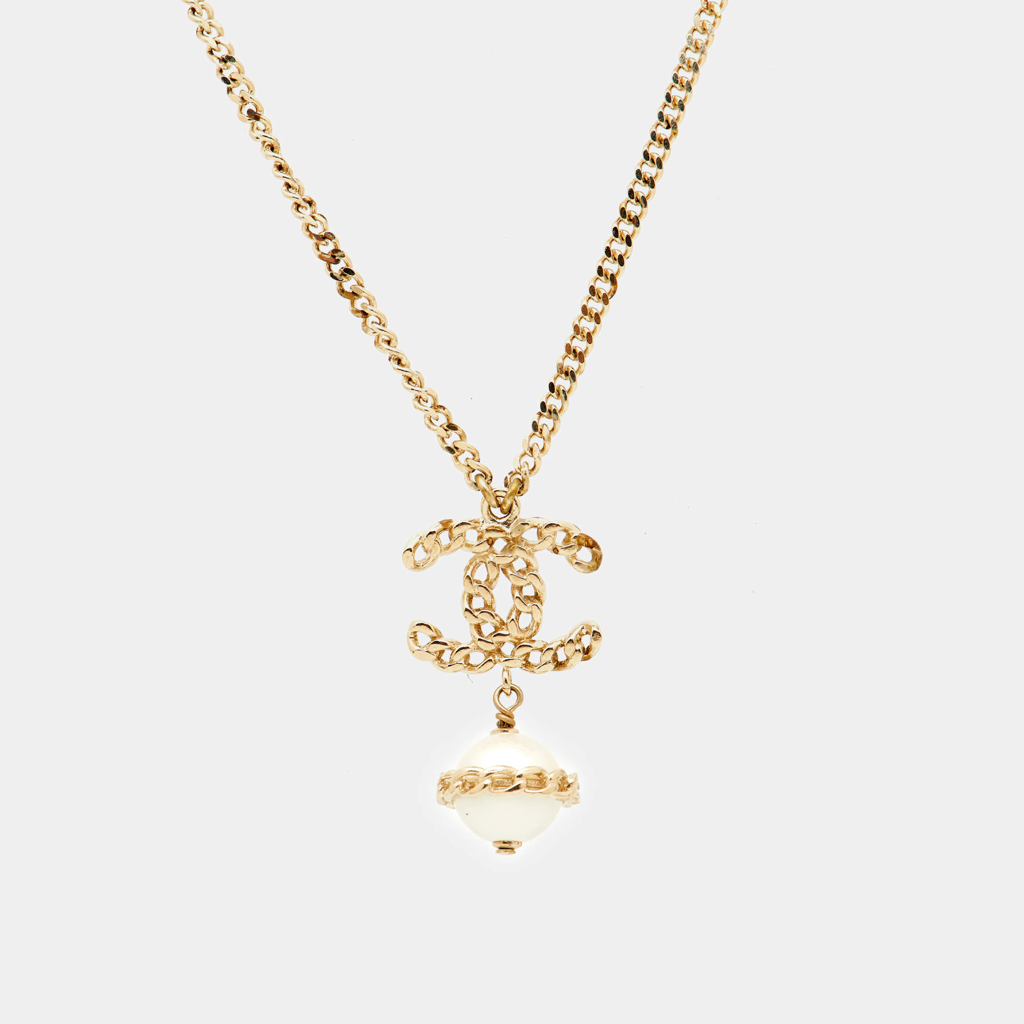 Chanel CC Faux Pearl Gold Tone Chain Link Pendant Necklace