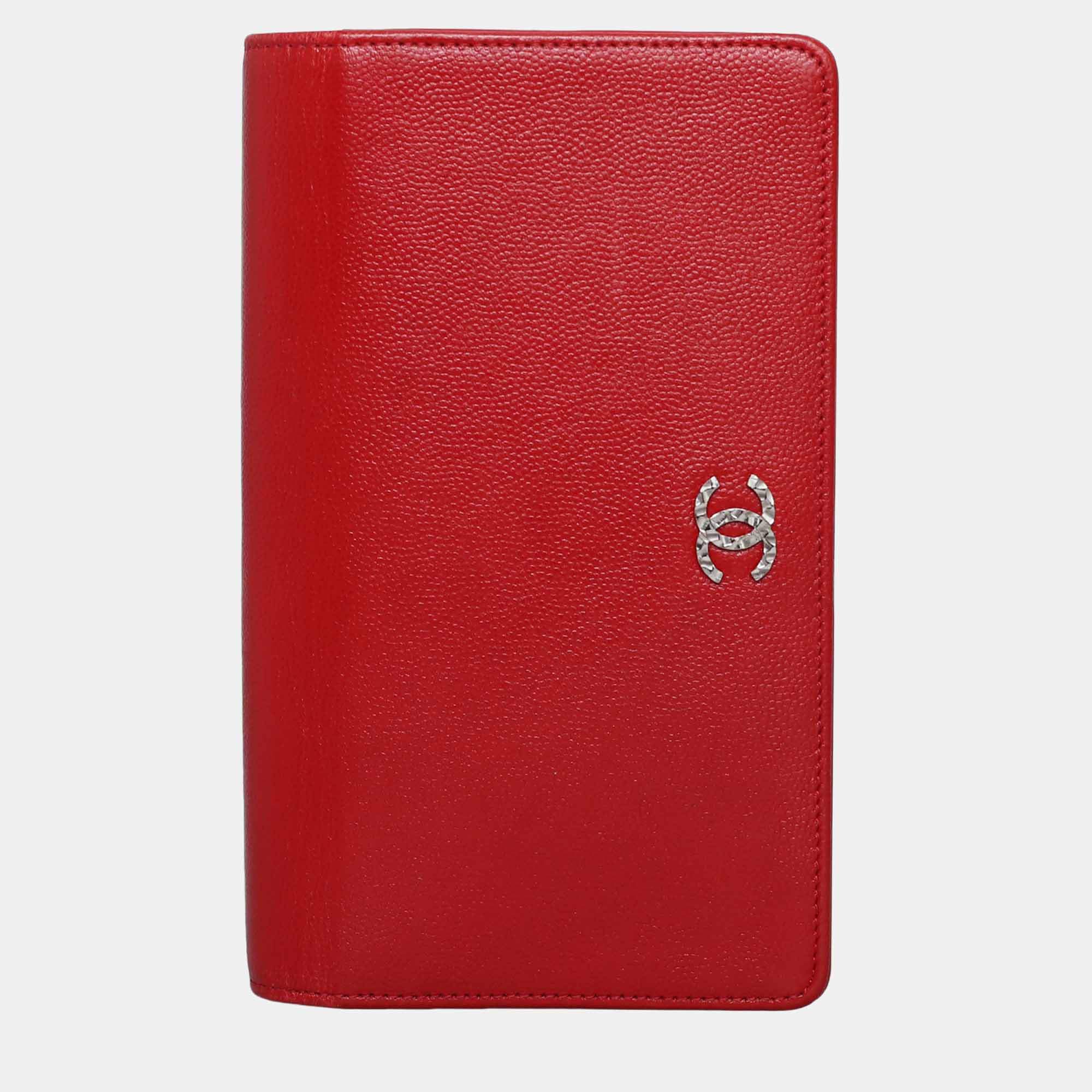Chanel Red Caviar Yen Wallet