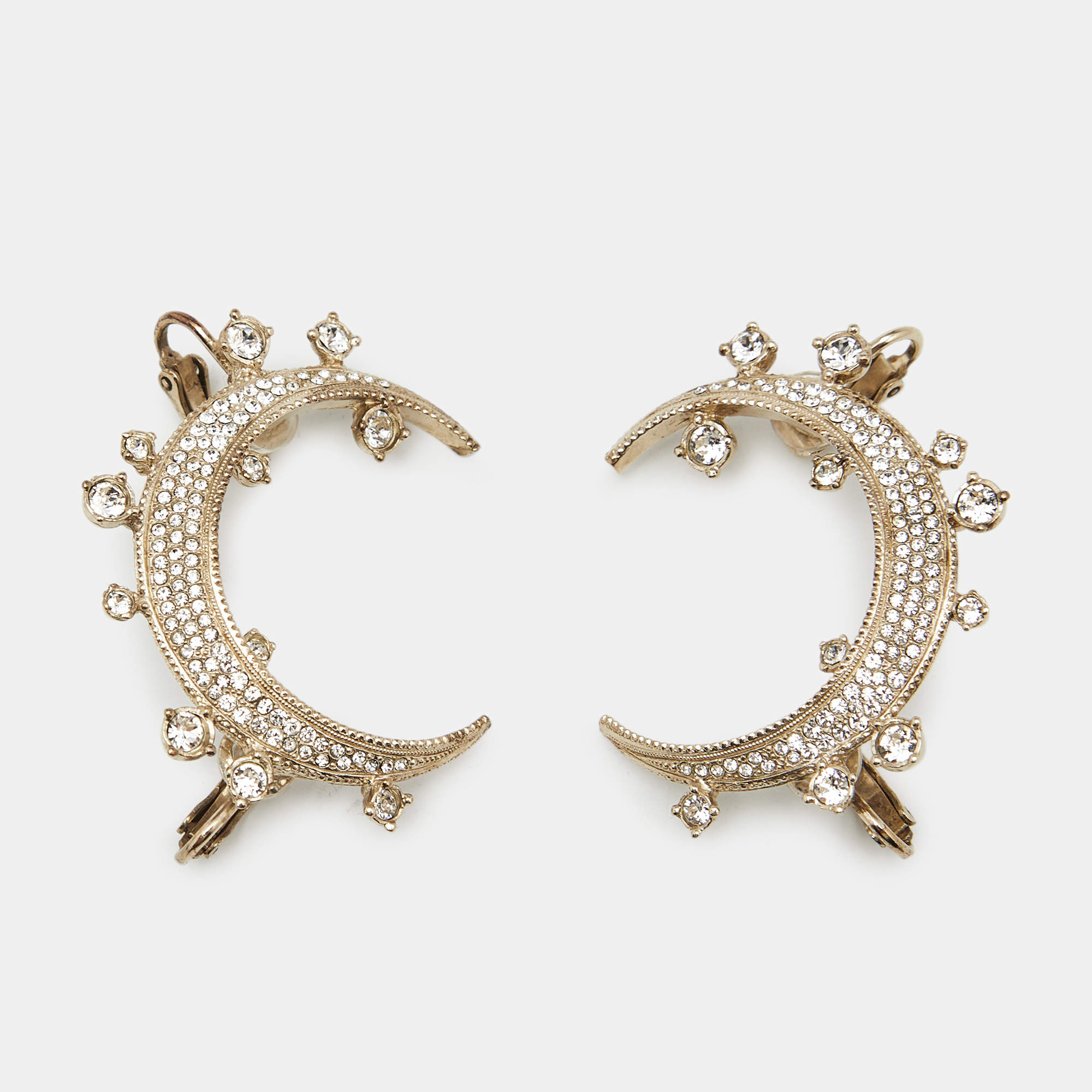 مملوكة مسبقًا Chanel CC Moon Crystal Gold Tone  Clip On Cuff Earrings