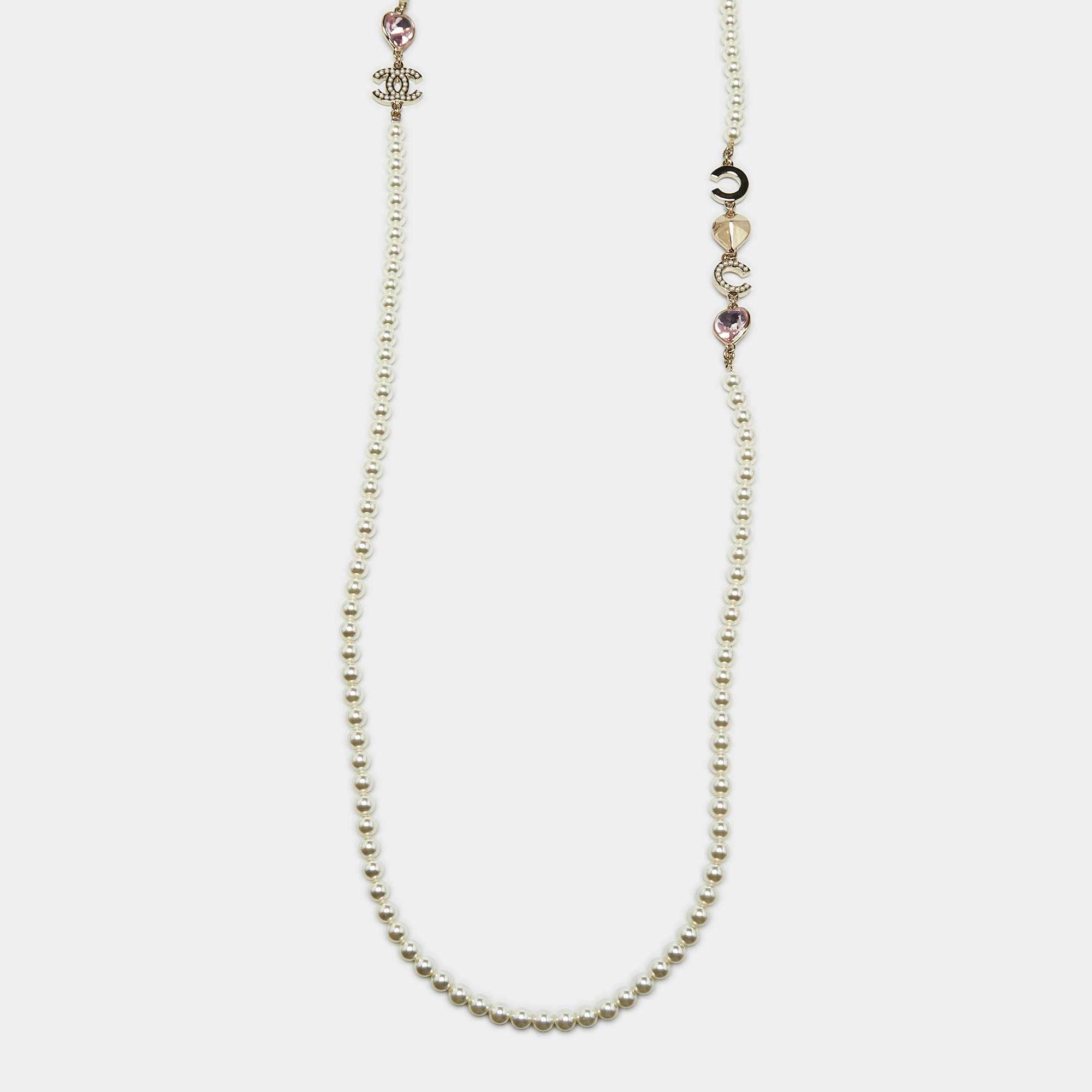Pre Owned Chanel Crystal CC Coco Heart Crystals Faux Pearl Gold Tone Long Necklace