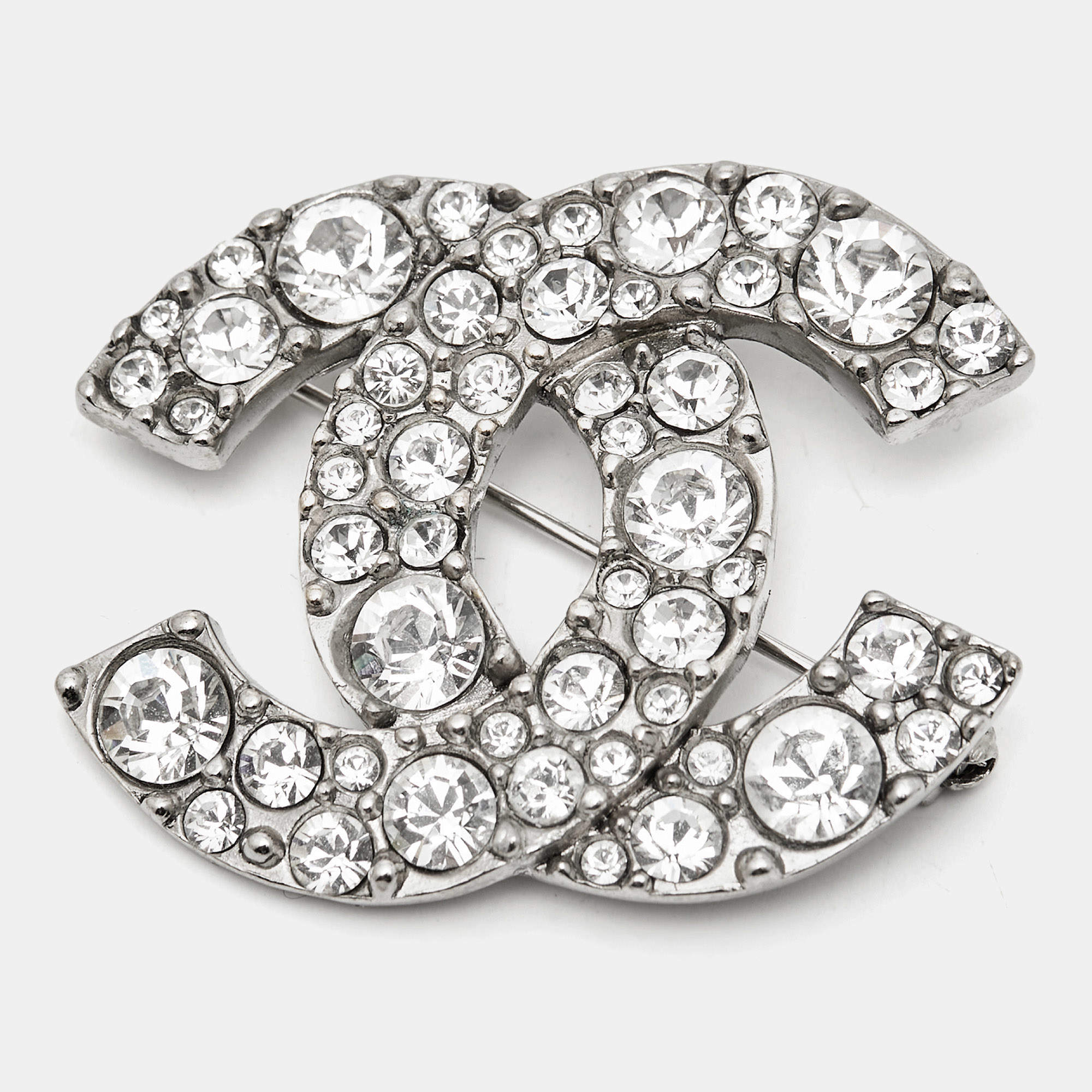 Pre Owned Chanel CC Crystals Silver Tone Brooch