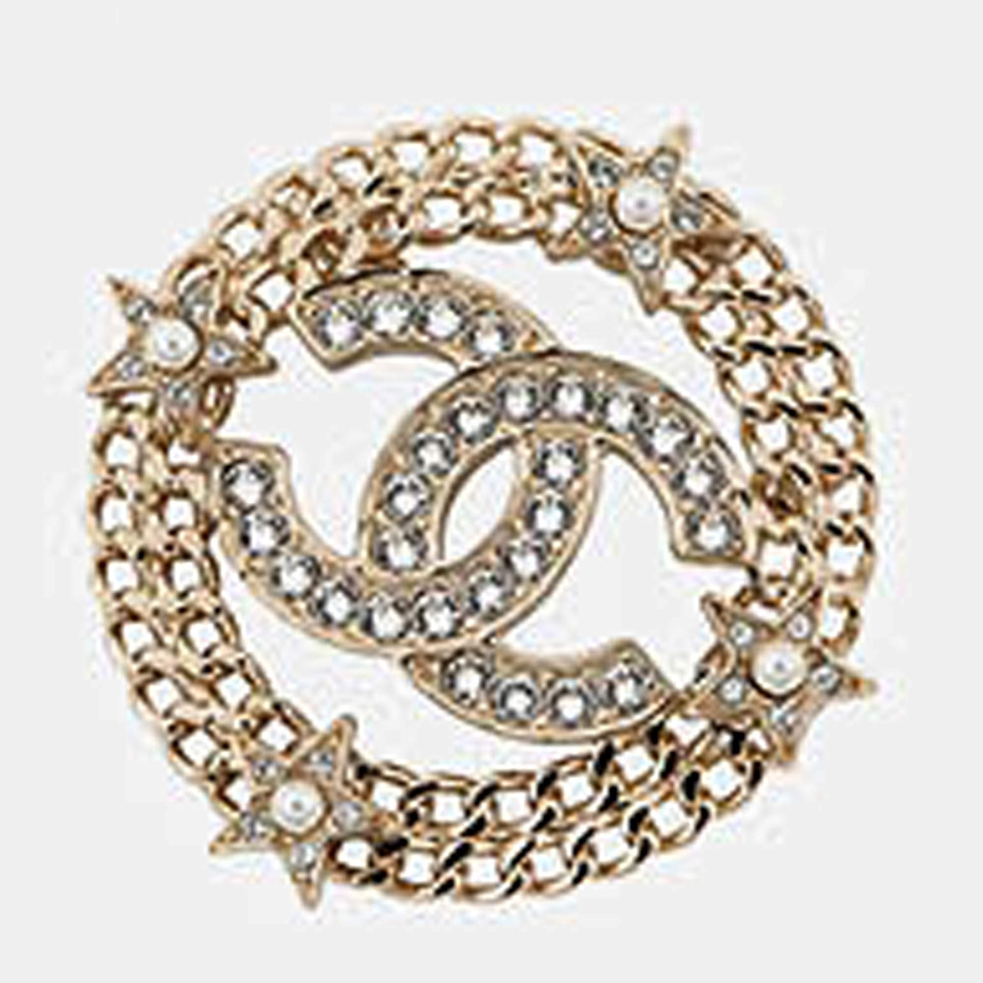 Pre Owned Chanel Cc Logo Round Star Brooch Champagne Gold Gold Plated Rhinestone Faux Pearl