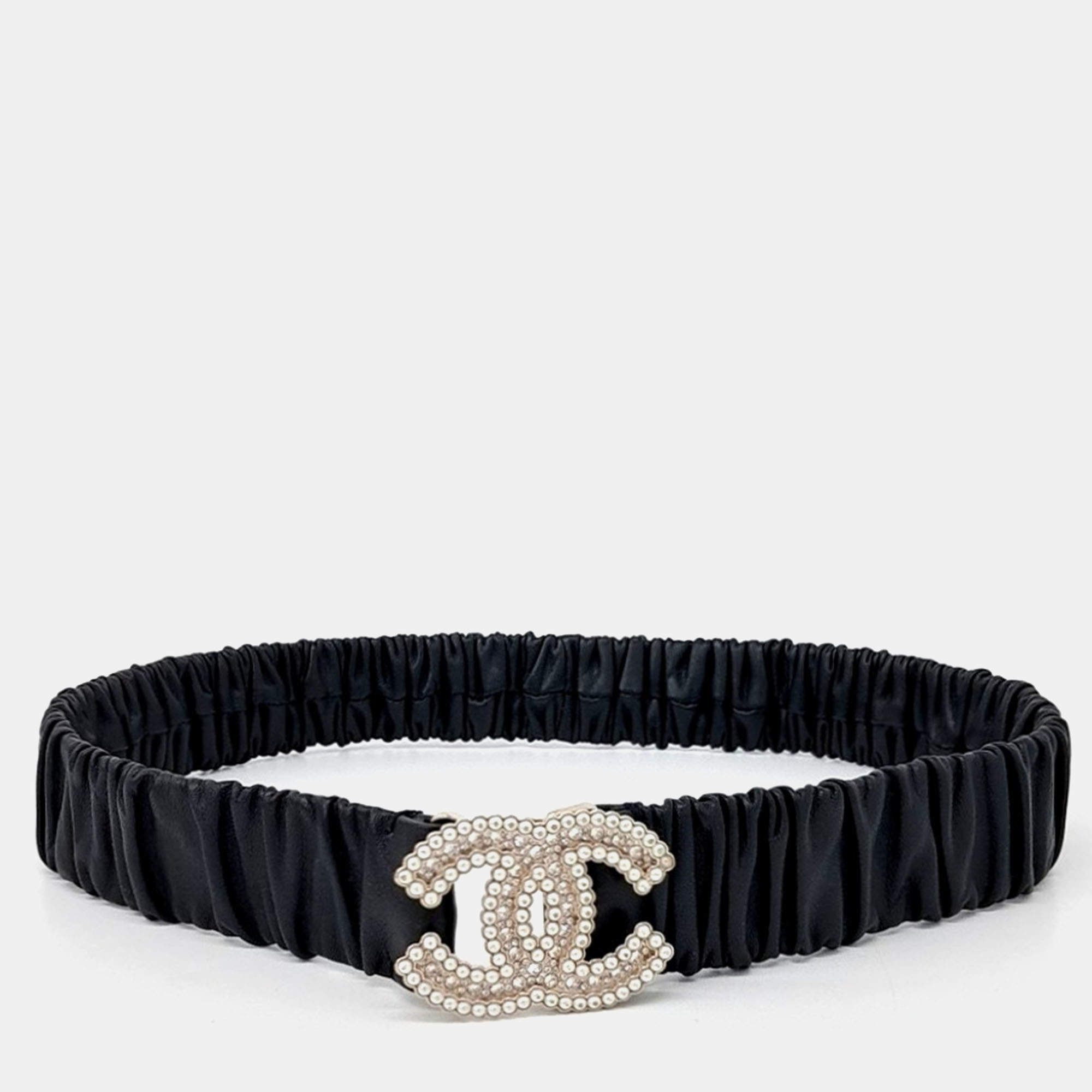 Pre Owned Chanel Pearl logo banding belt