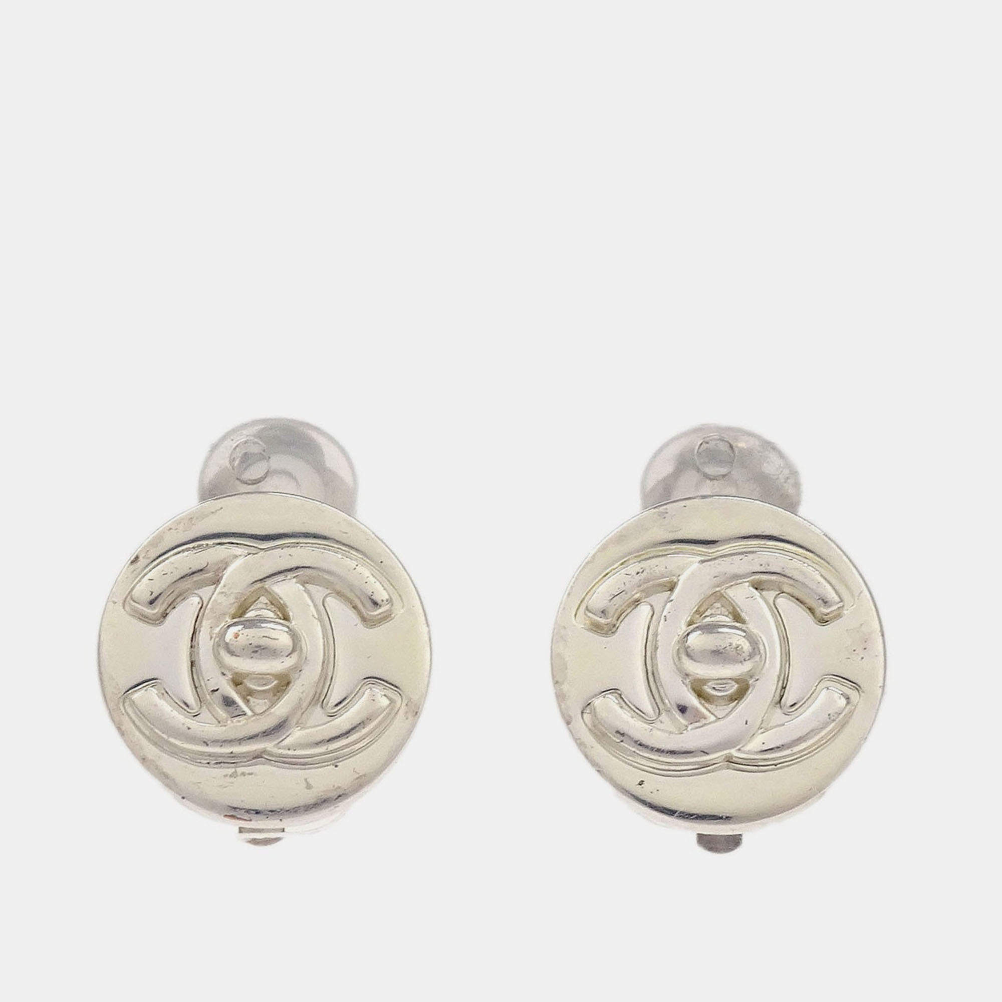 Pre Owned Chanel Turnlock Button Earrings Clip-On Silver