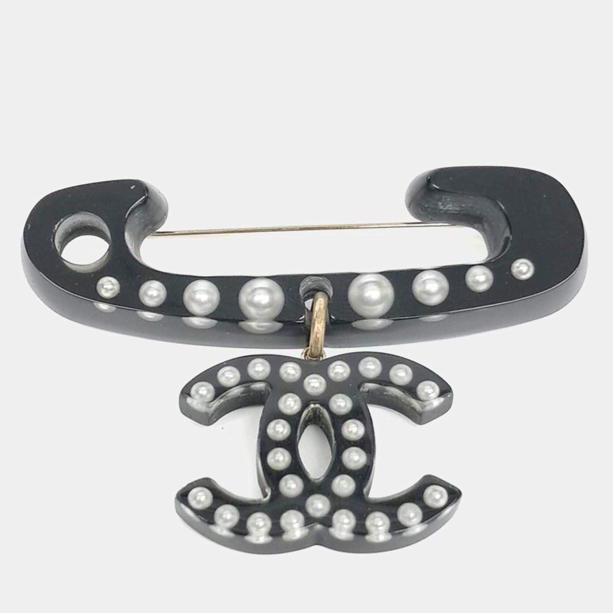Pre Owned Chanel Black brooch