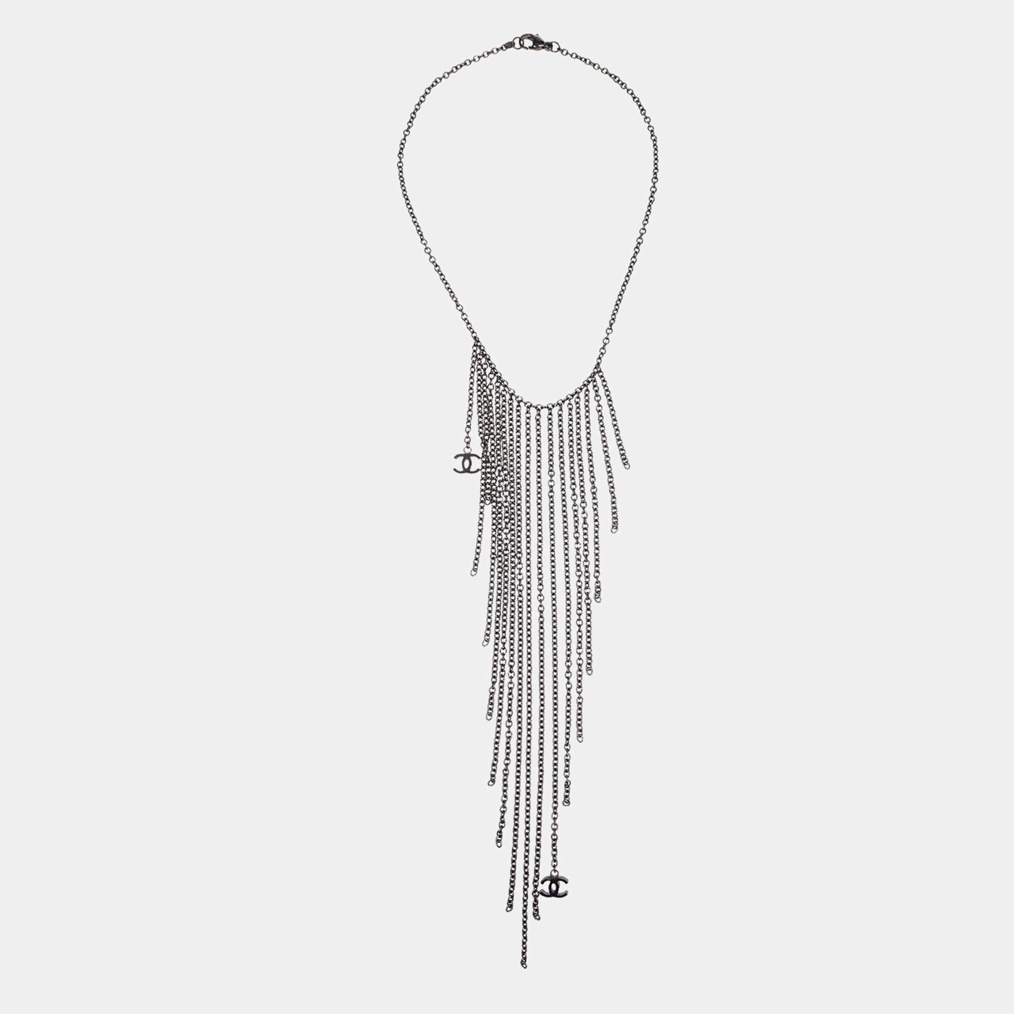 مملوكة مسبقًا Chanel Fringe Chain Necklace Silver