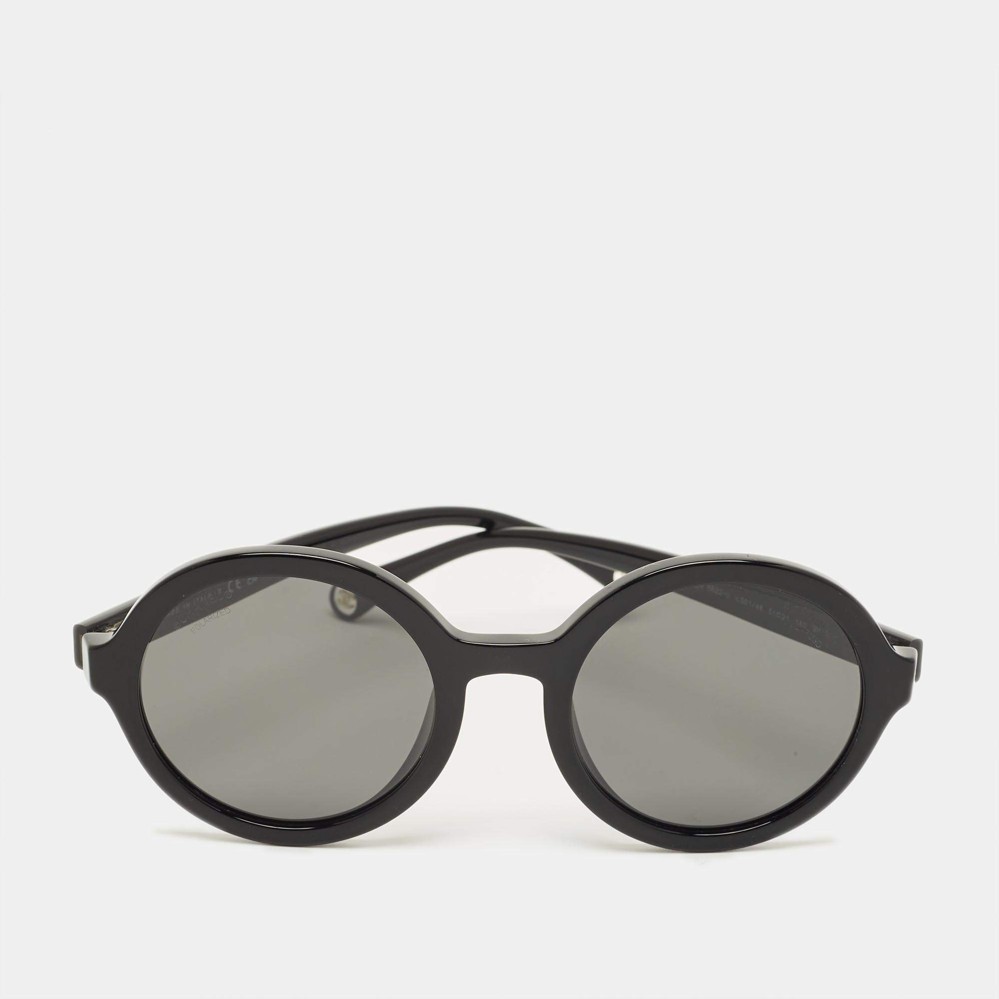 مملوكة مسبقًا Chanel Black 5522 U CC Frame Round Sunglasses