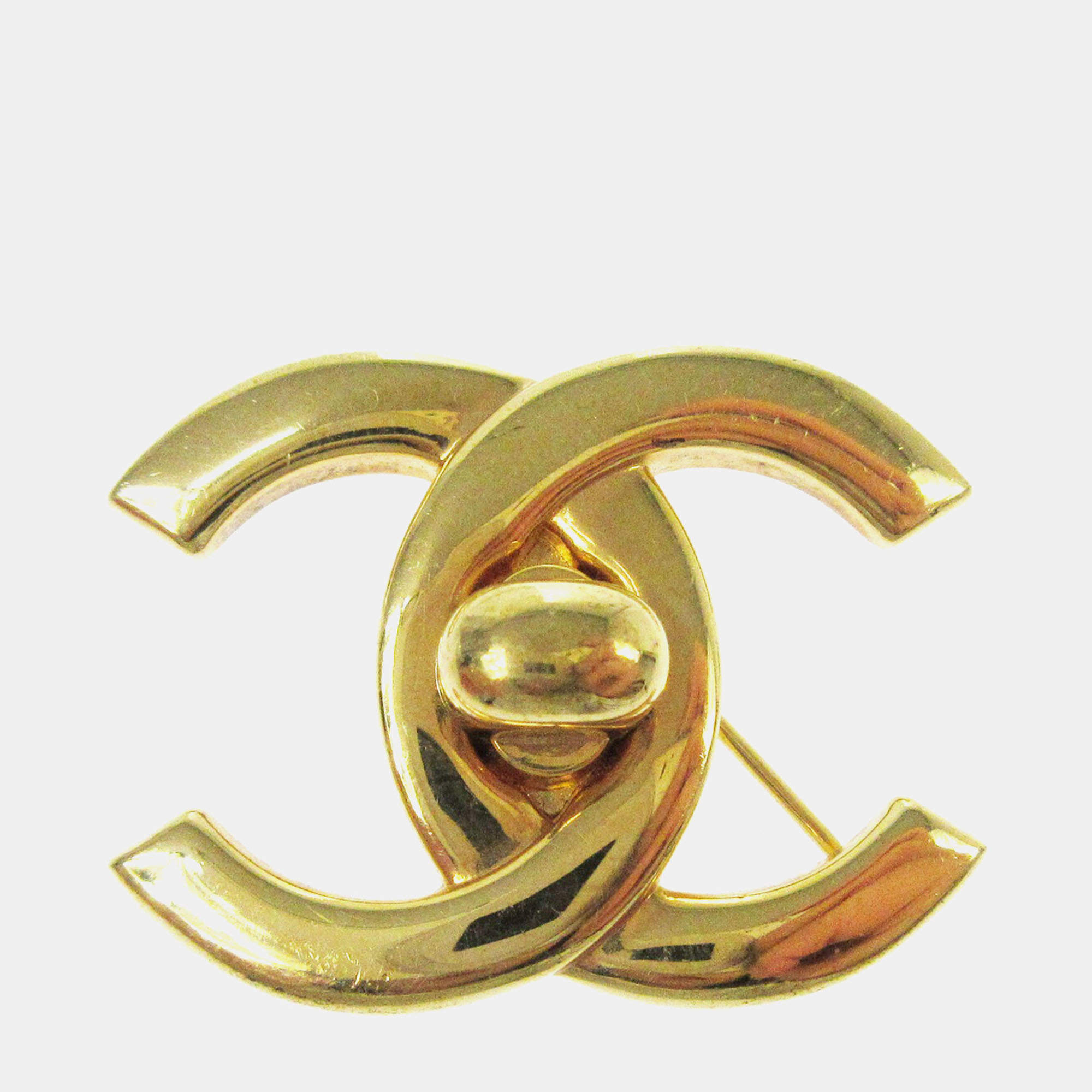 Pre Owned Chanel Turnlock Brooch Pin Gold Large