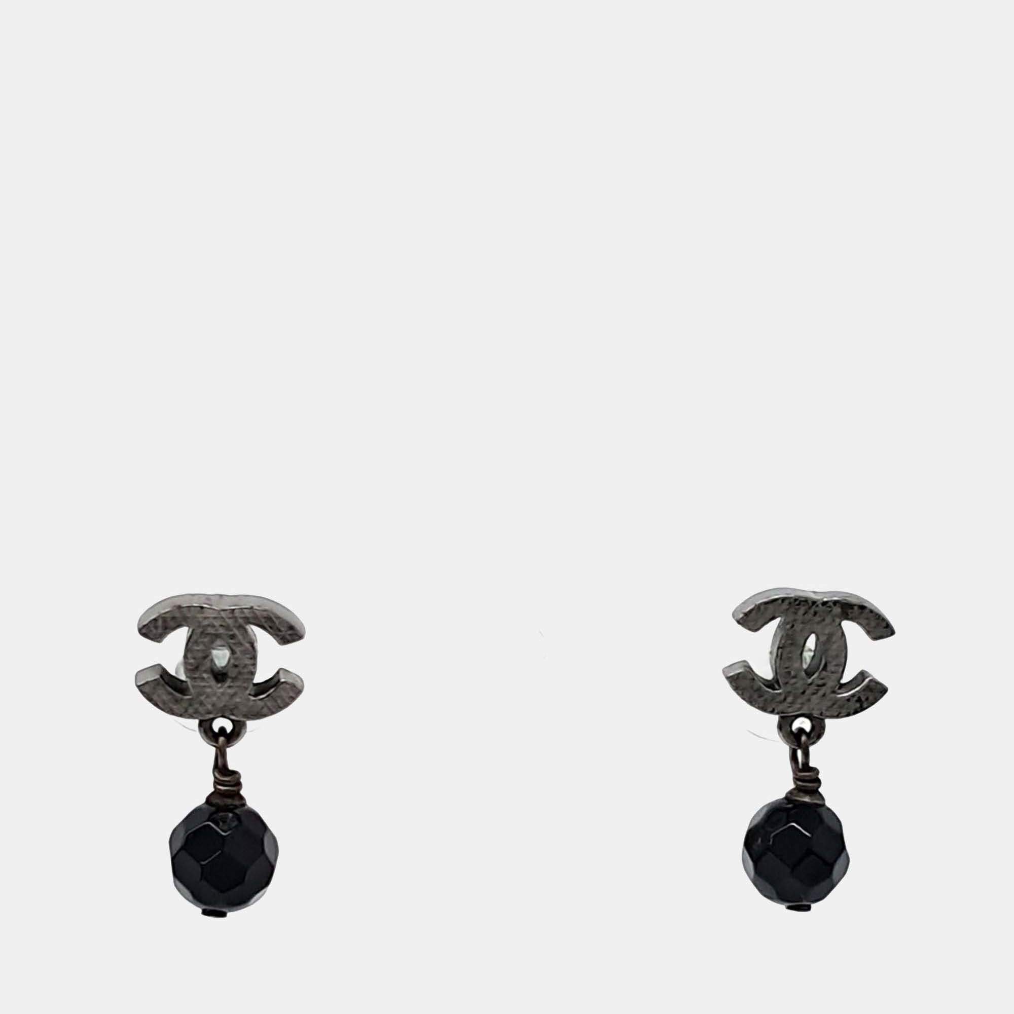 Pre Owned Chanel Silver Plated Earrings