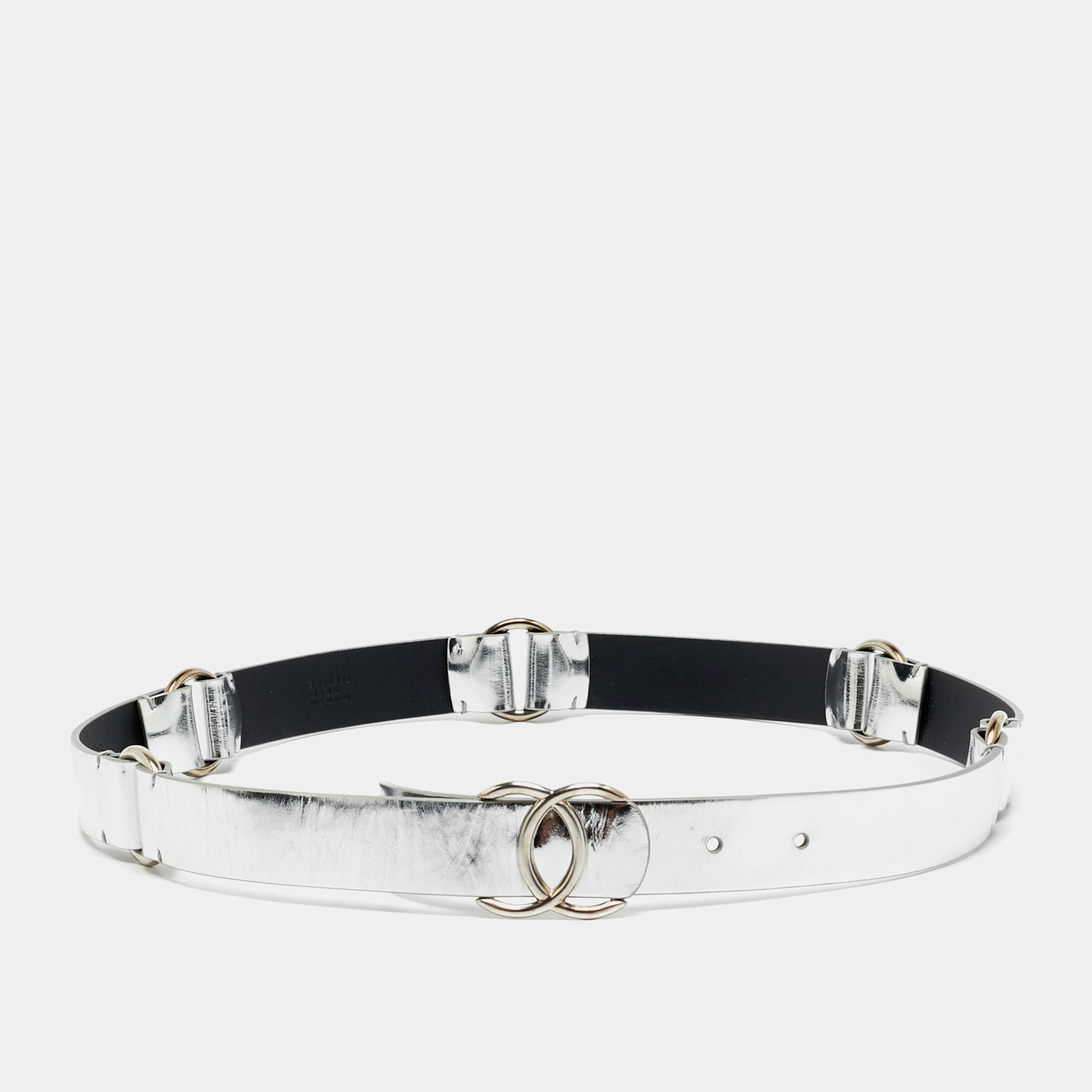 مملوكة مسبقًا Chanel CC 85 CM Buckle Belt Silver Leather