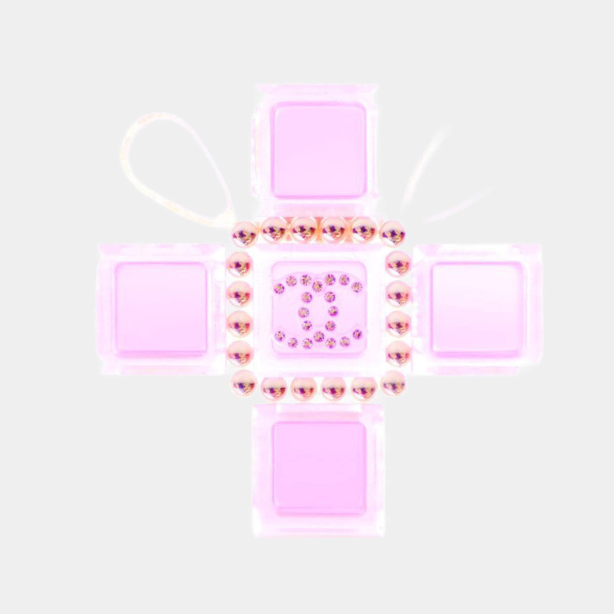 Pre Owned Chanel Vintage Resin Maltese Cross Brooch