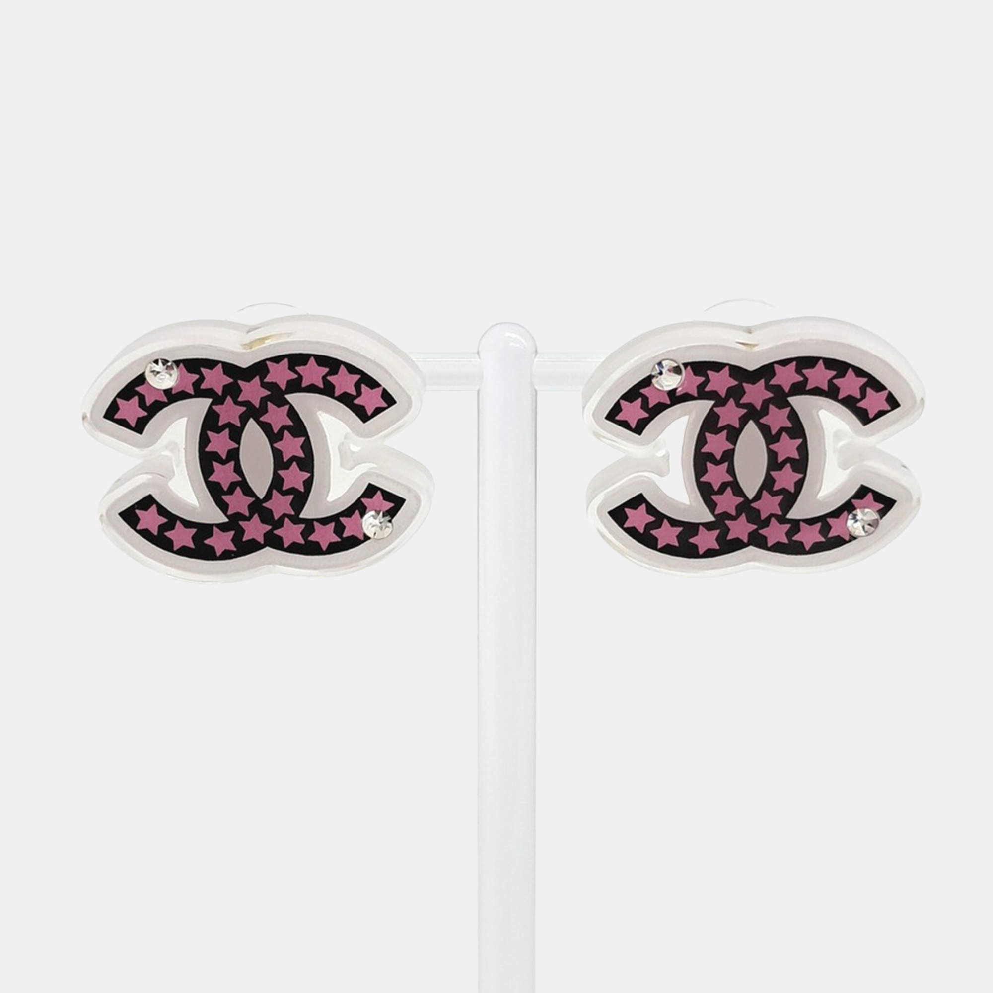 مملوكة مسبقًا أقراط شعار شانيل أكريليك