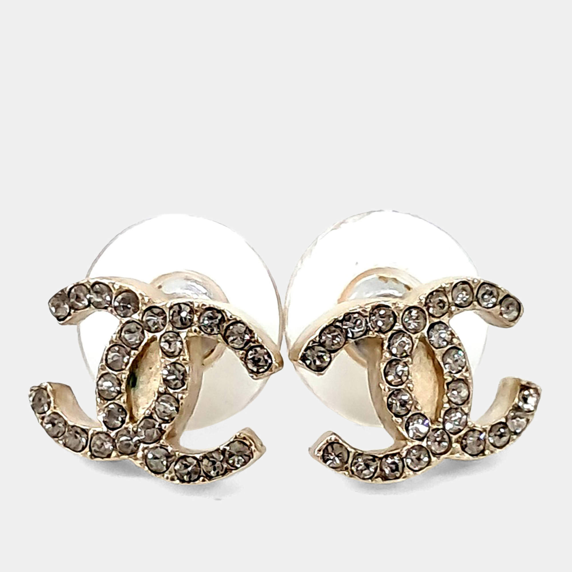 Pre Owned Chanel metal logo-embellished earrings