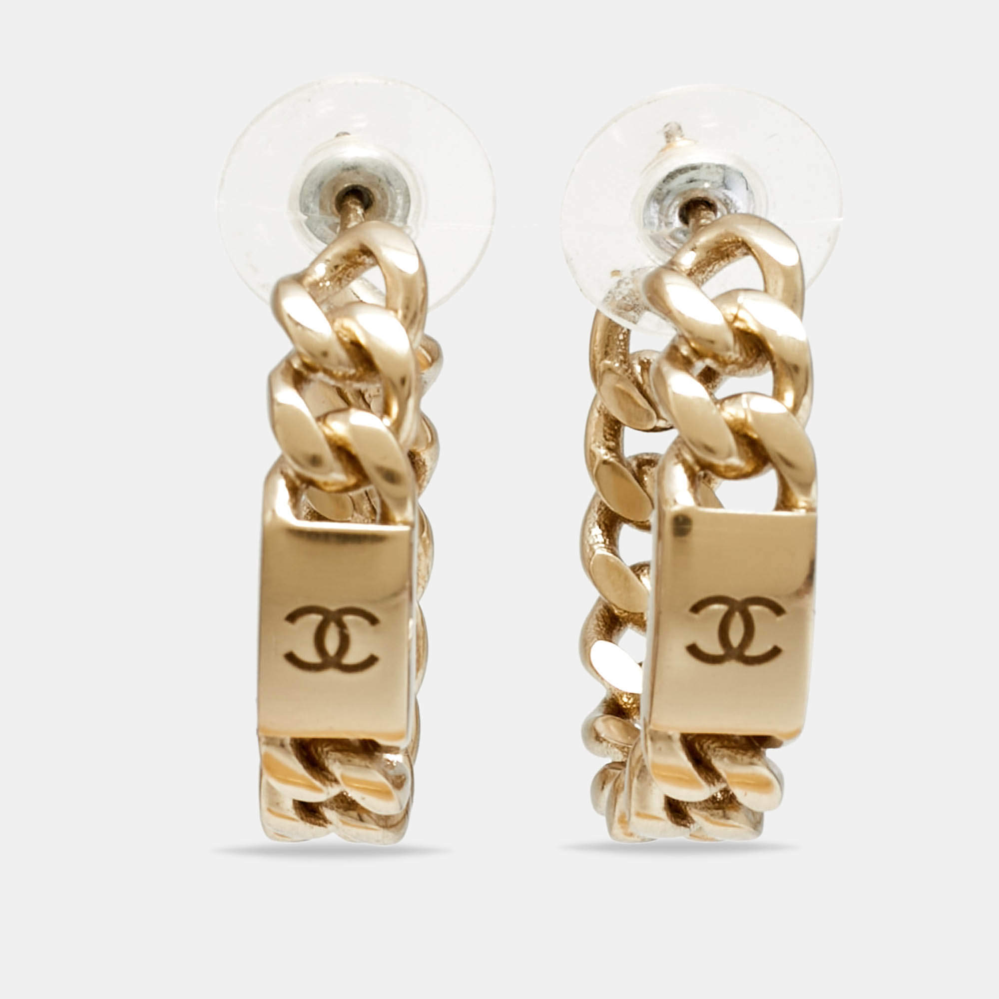 مملوكة مسبقًا Chanel CC Gold Tone Chain Hoop Earrings