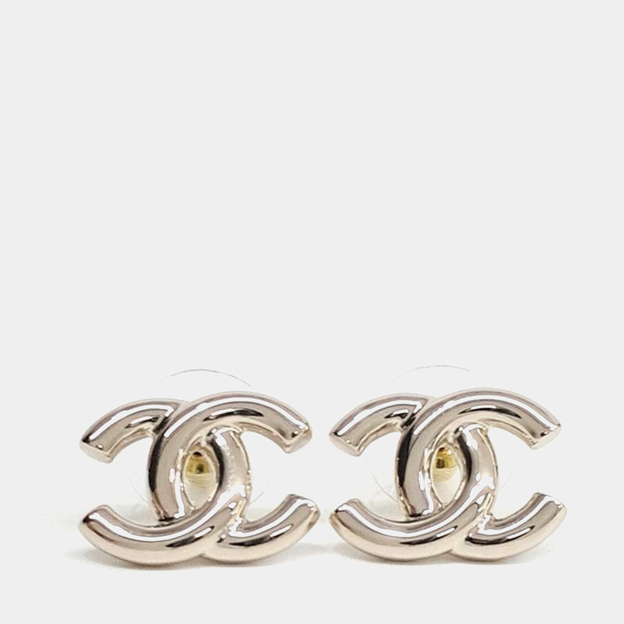 Pre Owned Chanel logo earrings