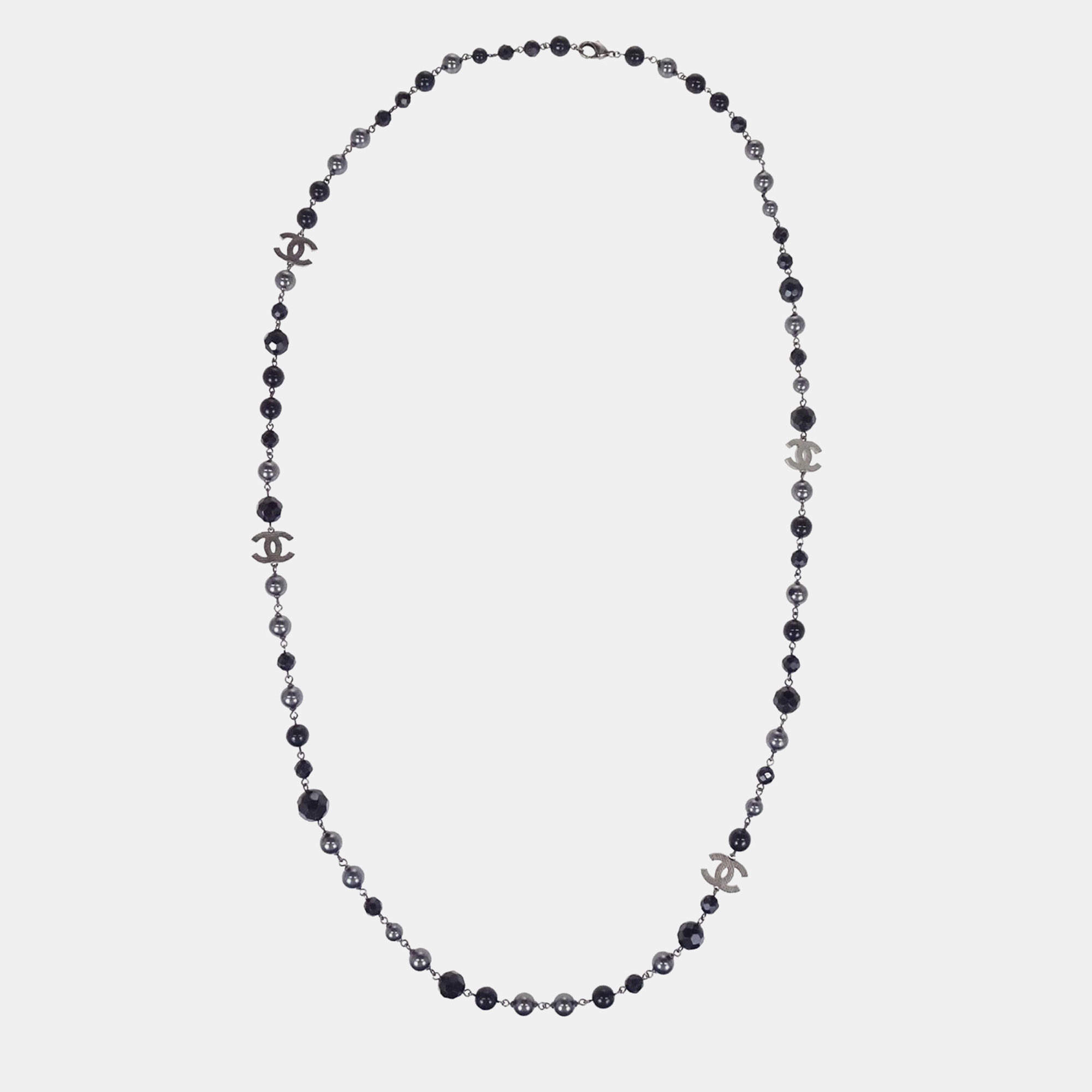 Pre Owned Chanel CC A14V Silver Tone Metal Faux Black Pearl Bead Long Women's Necklace