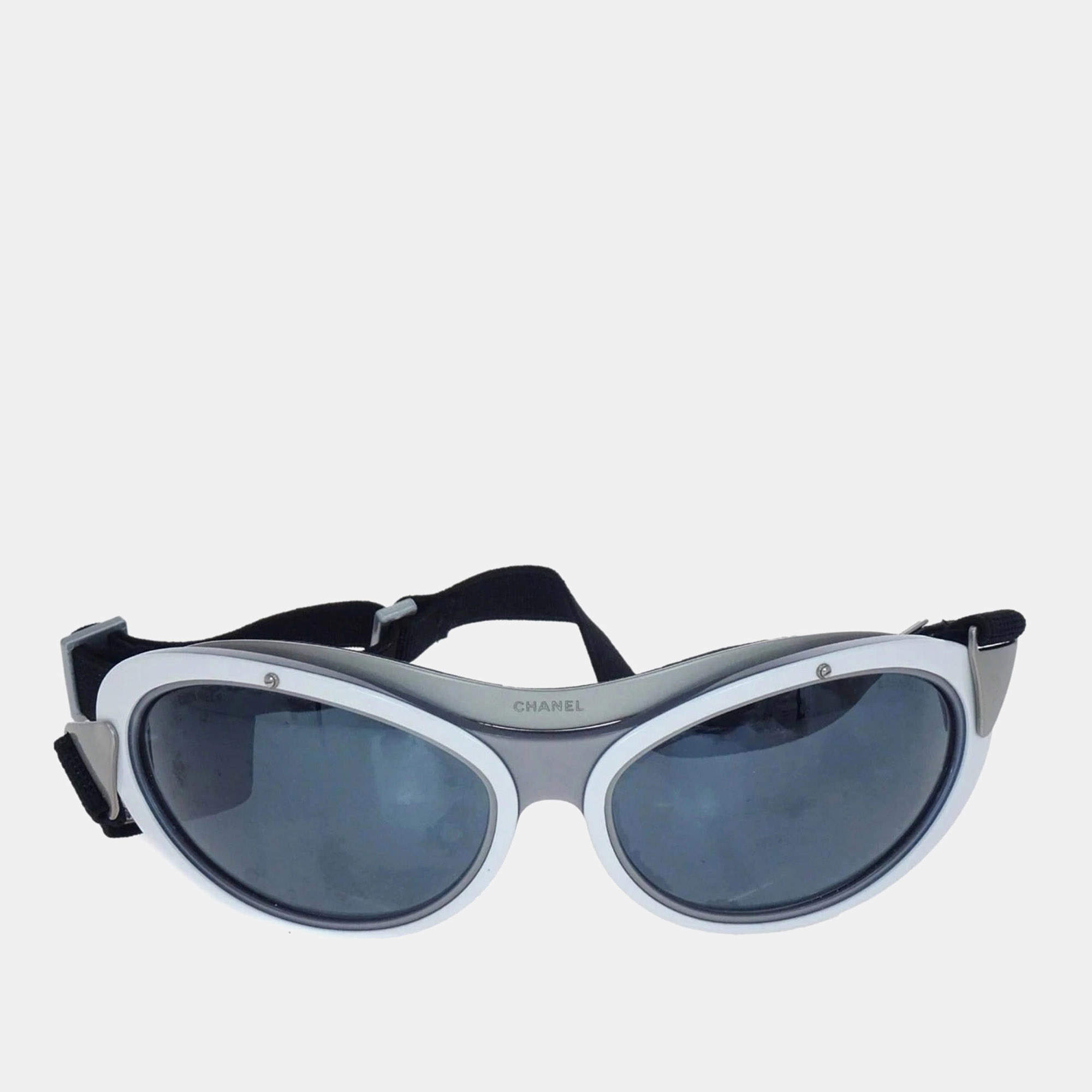 مملوكة مسبقًا Chanel Sport Line White Grey Acrylic Canvas Sunglasses
