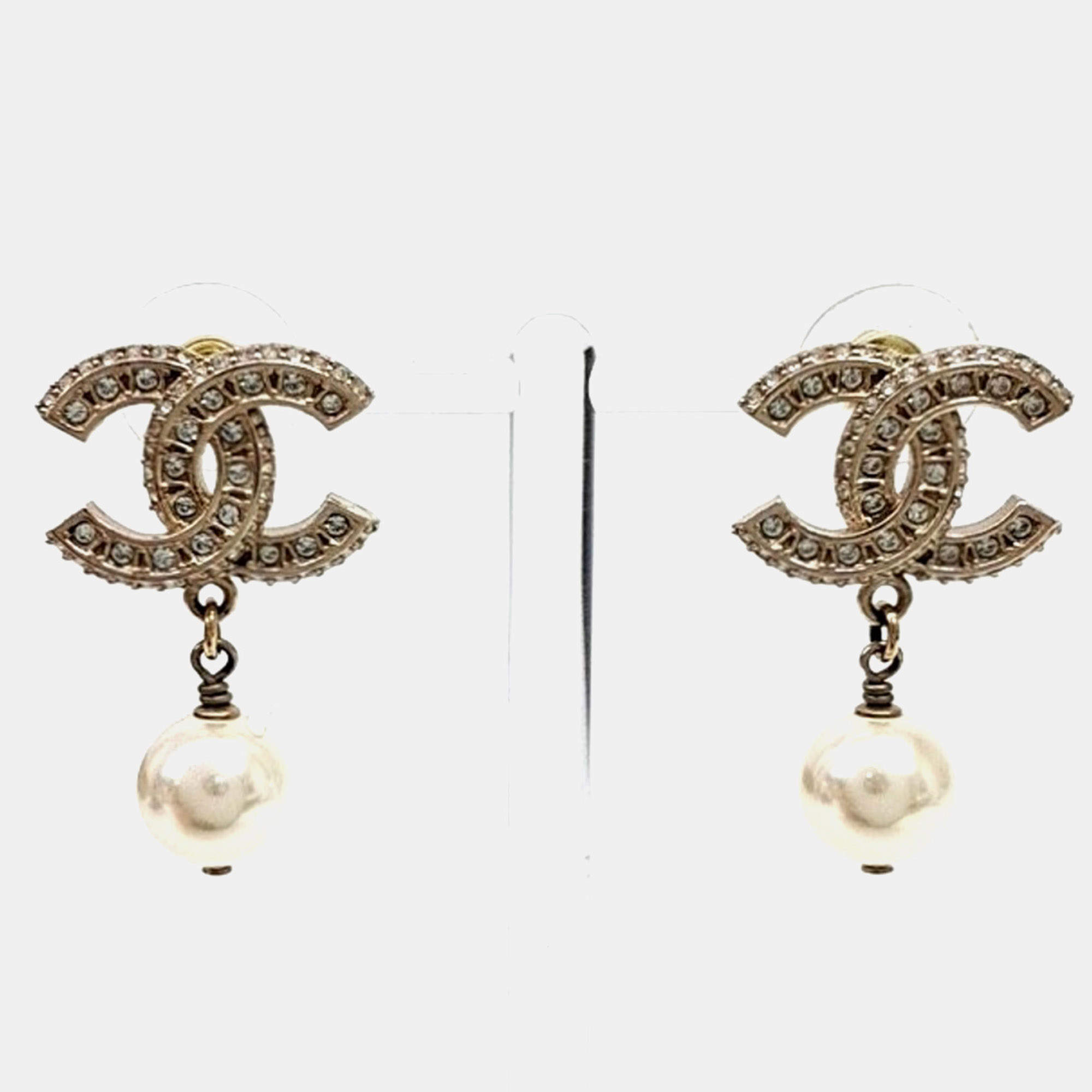 Pre Owned Chanel metal earrings