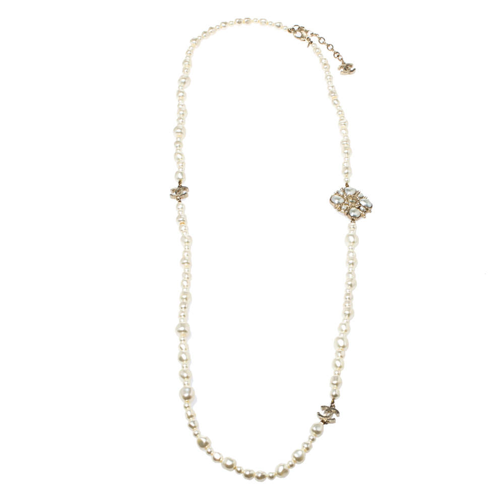Pre Owned Chanel CC Faux Pearl Gold Tone Long Station Necklace