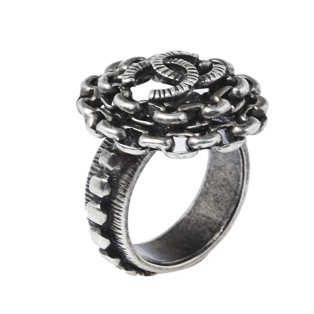Pre Owned Chanel Aged Silver Tone Chain Link CC Cocktail Ring Size EU 54.5