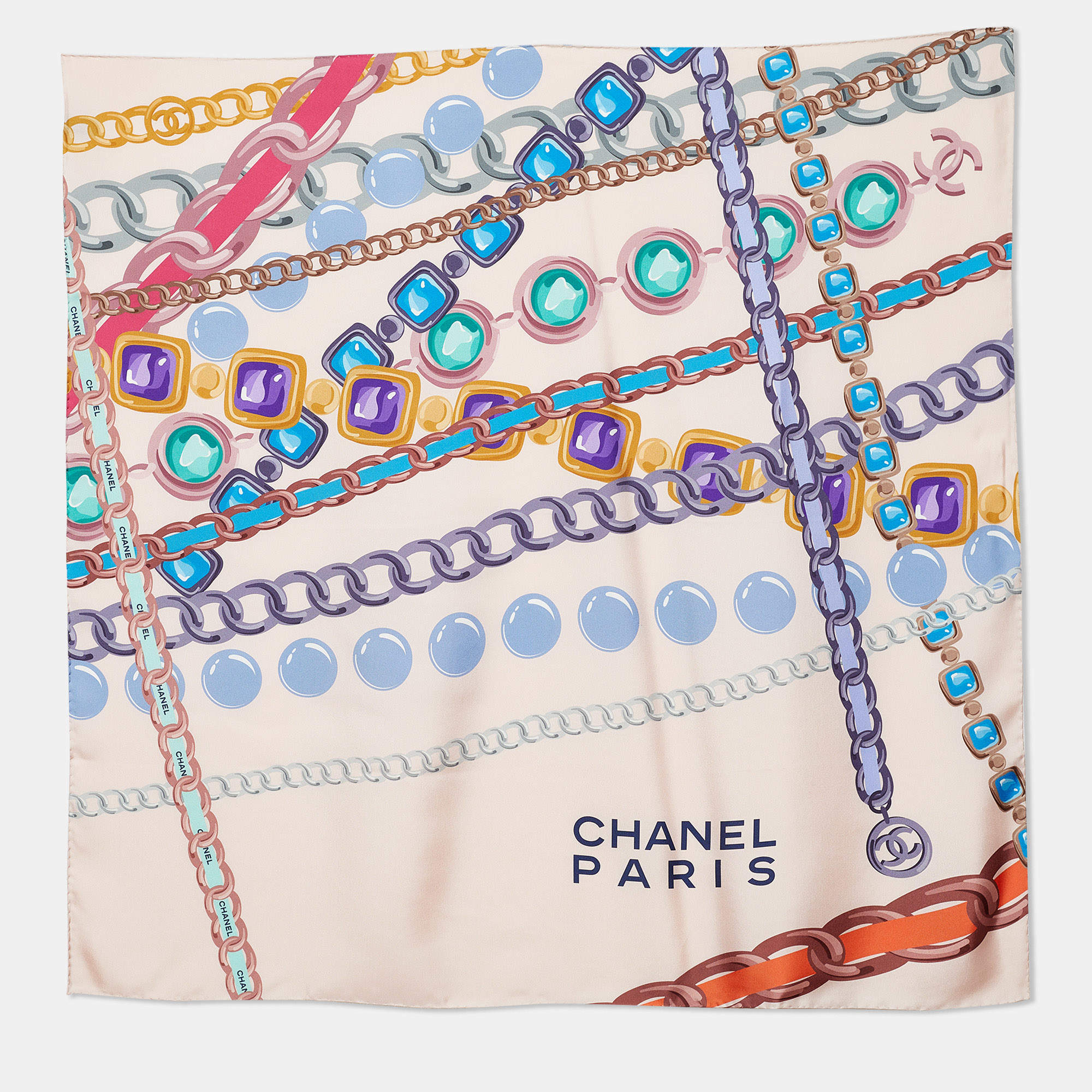 مملوكة مسبقًا Chanel Pale Pink Chain Print Silk Square Scarf