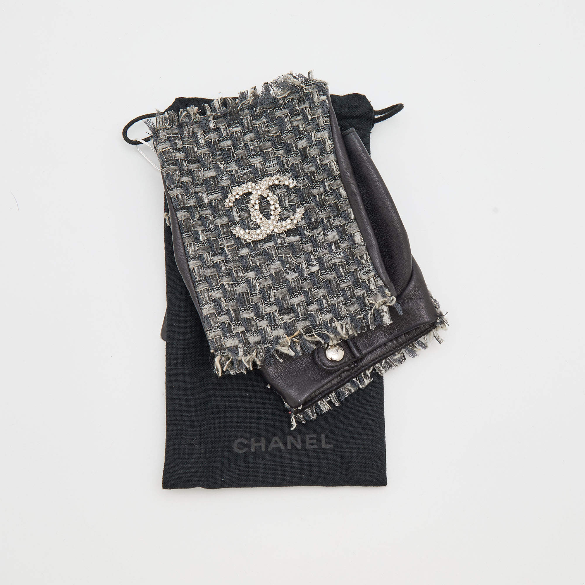 Chanel Black Crystal CC Tweed & Leather Fingerless Gloves Chanel