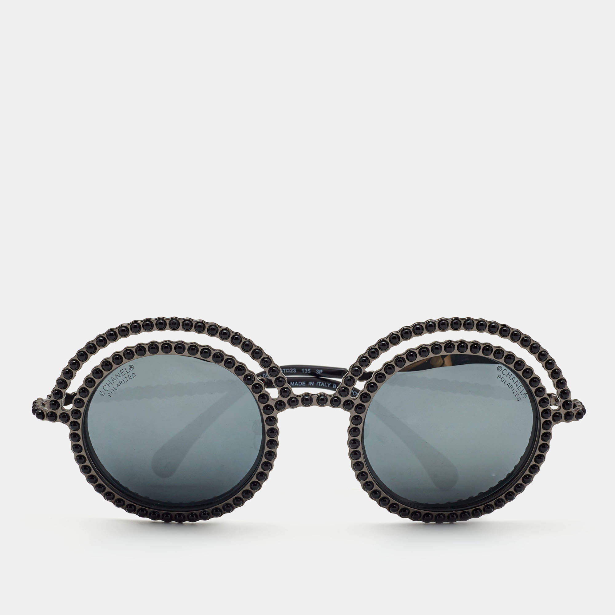 Chanel Black 9521-H Pearl Round Polarized Sunglasses Chanel
