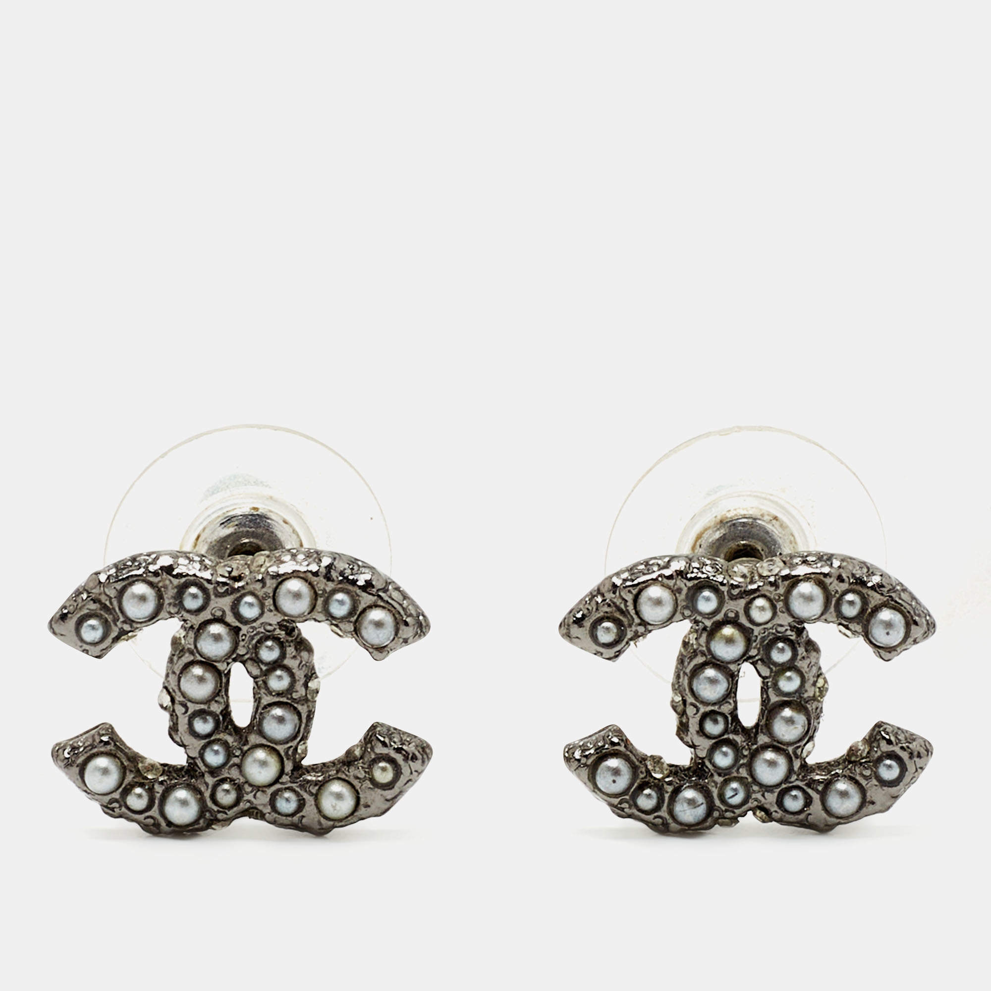 Pre Owned Chanel CC Crystal Faux Pearl Gunmetal Tone Earrings