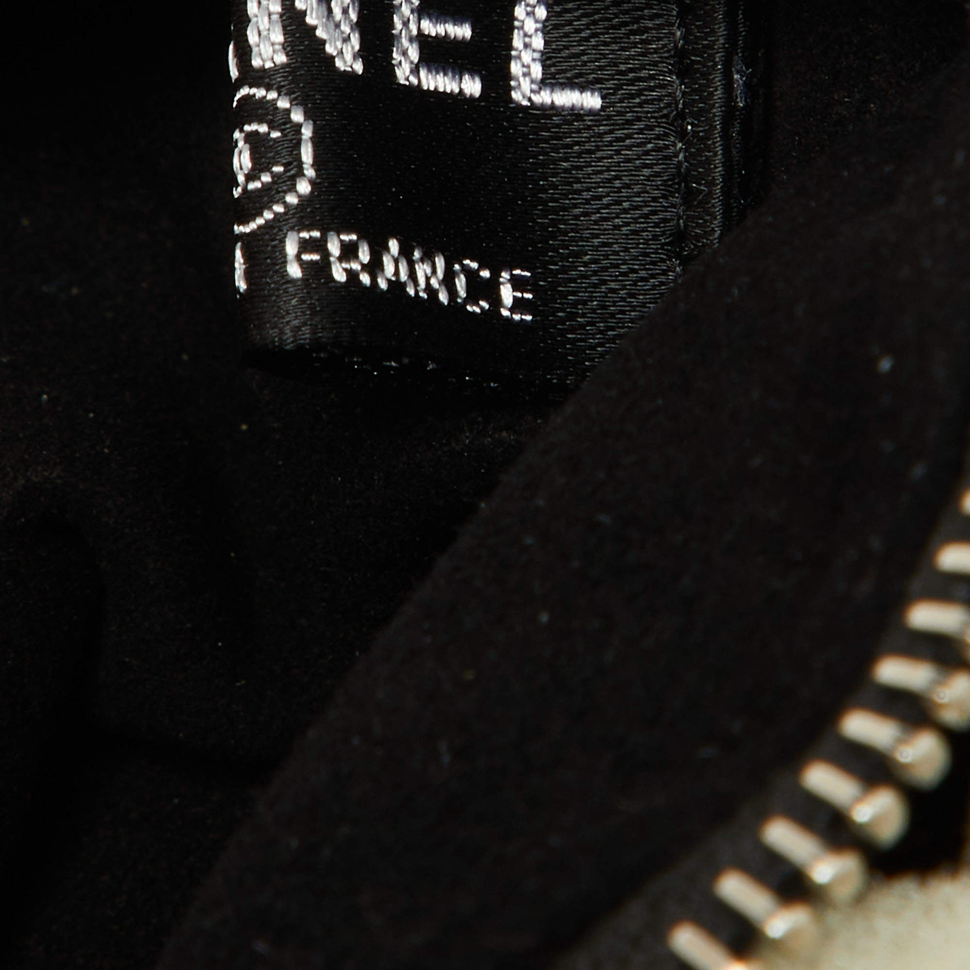 Brand New Chanel FW2020 Interlocking C Logo Leather Fingerless Gloves
