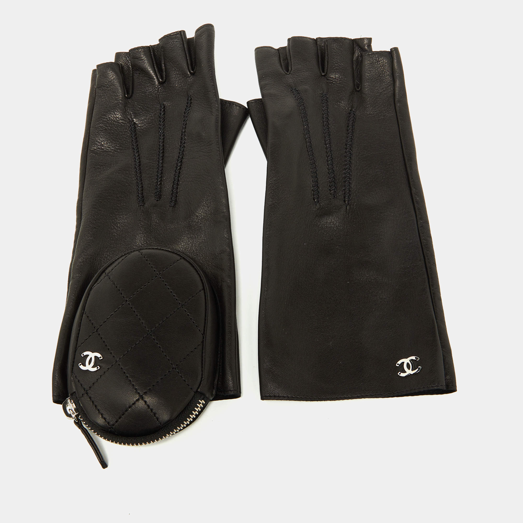 Chanel Black Lambskin Leather Fingerless Gloves. Pristine, Lot #58344