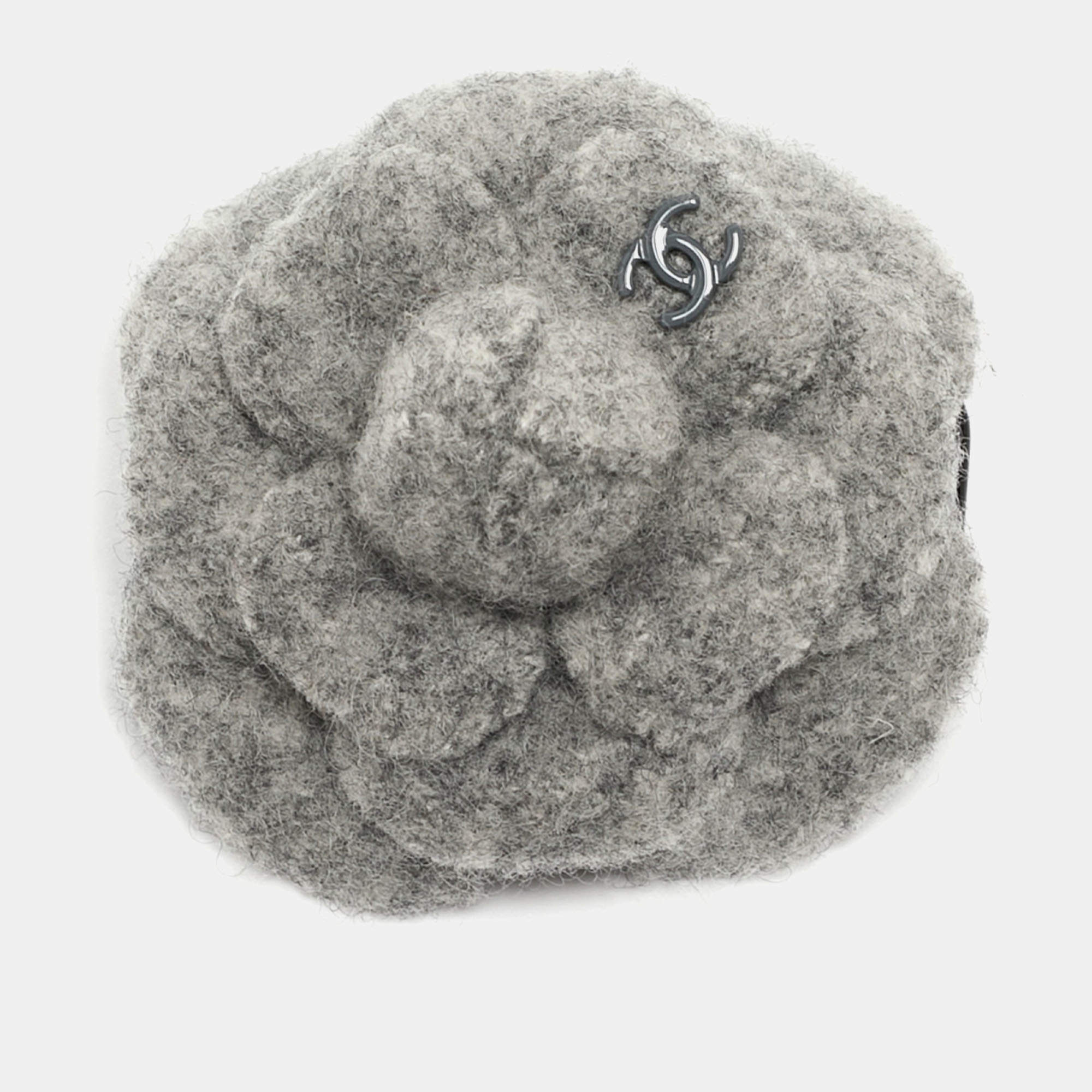 Pre Owned Chanel CC Camelia Fabric Gold Tone Brooch